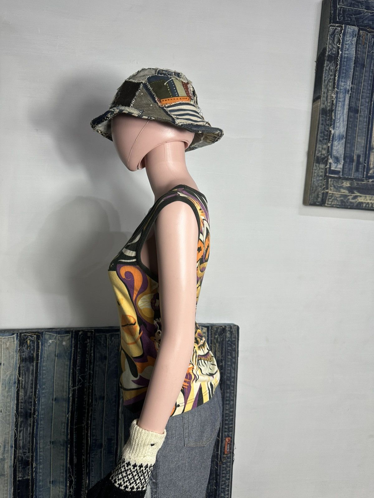Other Yellow 96 Nice Design Faces And Barong Art Tops Size M / US 6-8 / IT 42-44 - 3 Thumbnail