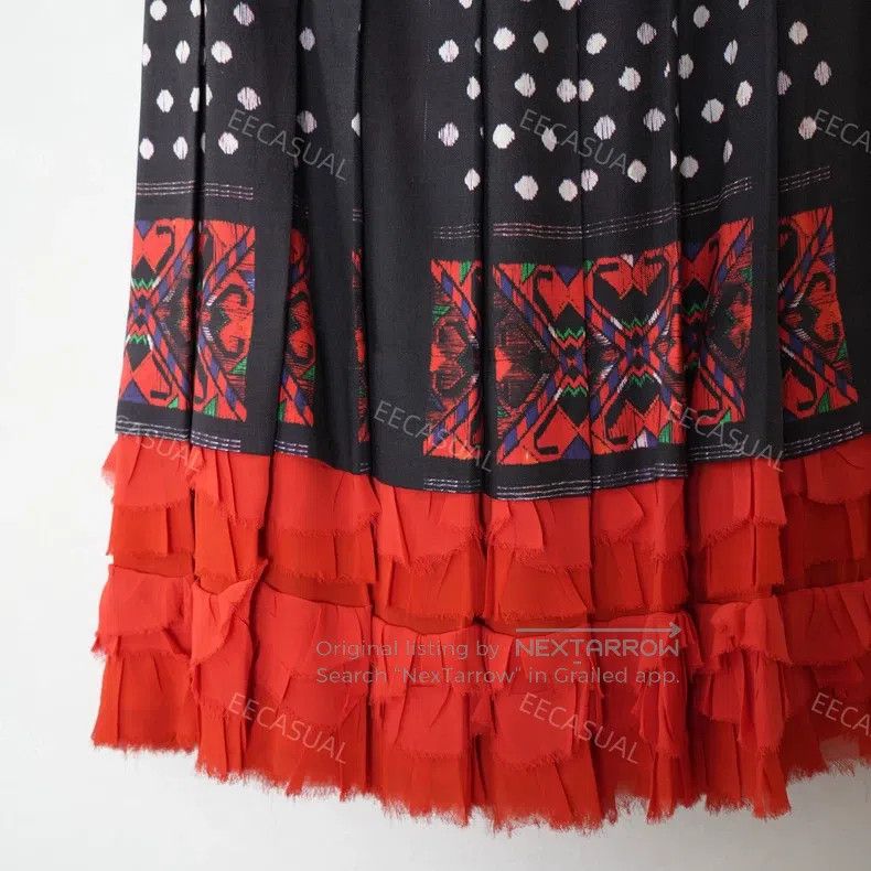 Comme des Garcons Comme Des Garcons size XS Red and black woven fringe pleat Size 23" - 4 Thumbnail