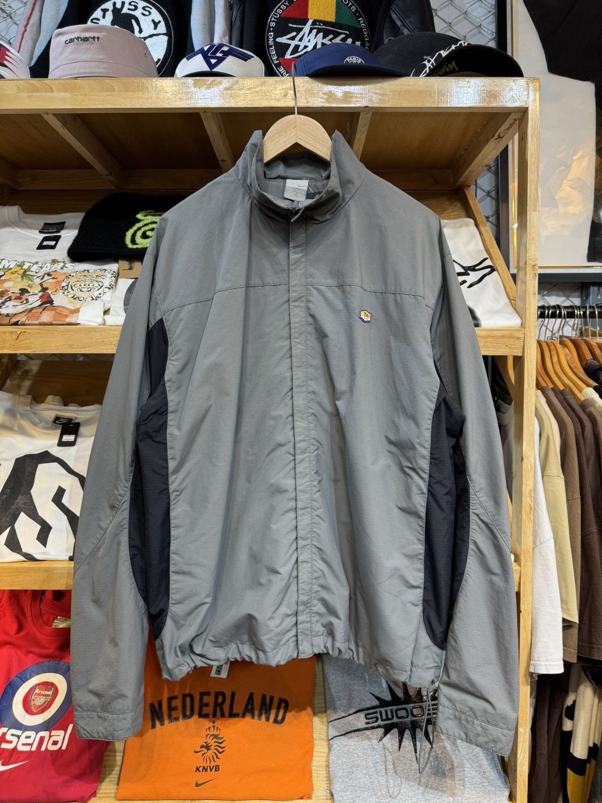 Nike ❗️Rare❗️Vintage Nike Tuned Air 00‘s Track Jacket Size US L / EU 52-54 / 3 - 1 Thumbnail