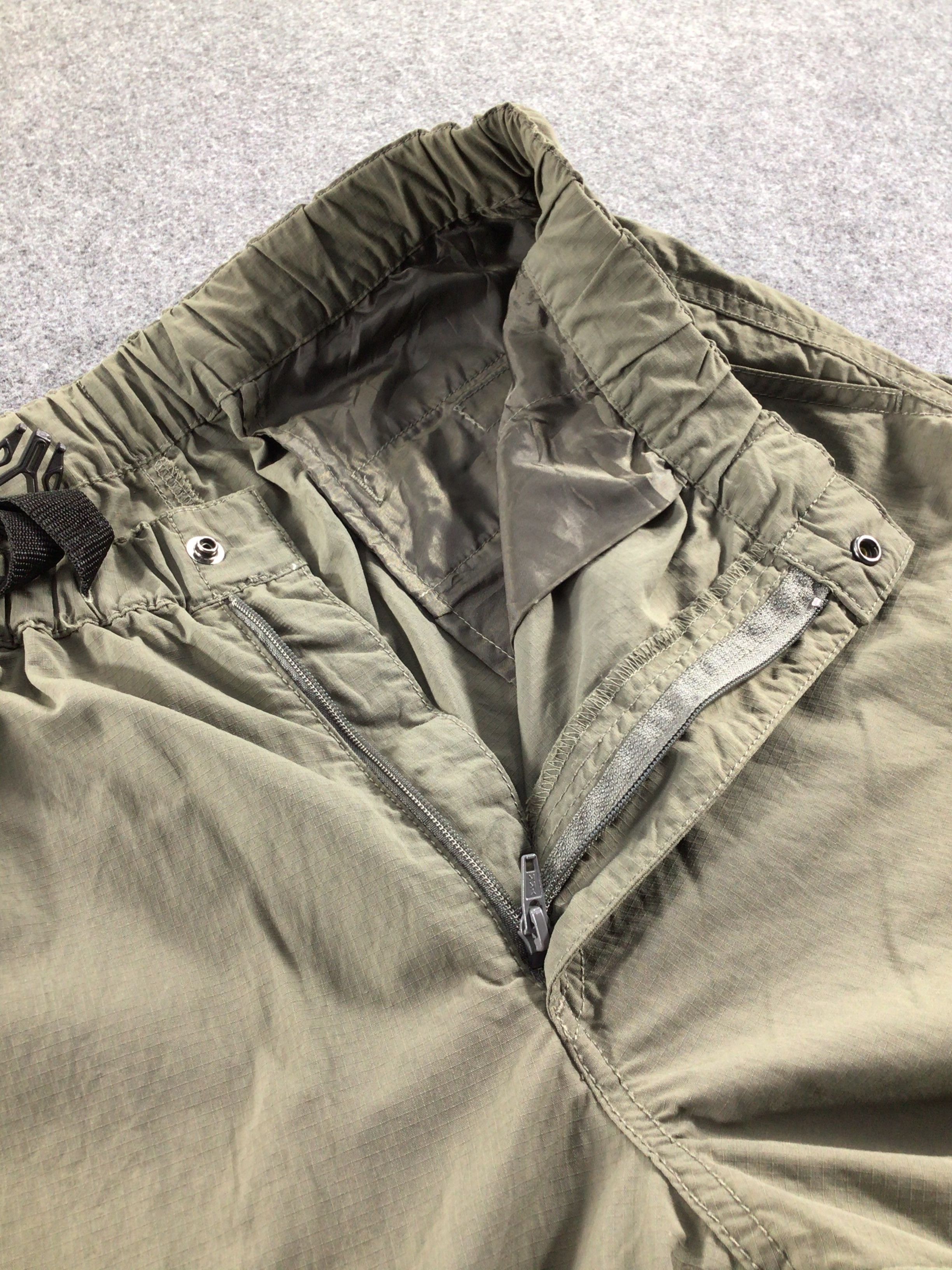 Uniqlo Uniqlo Multi Pocket Parachute Cargo Pant-J145 Size US 30 / EU 46 - 7 Thumbnail