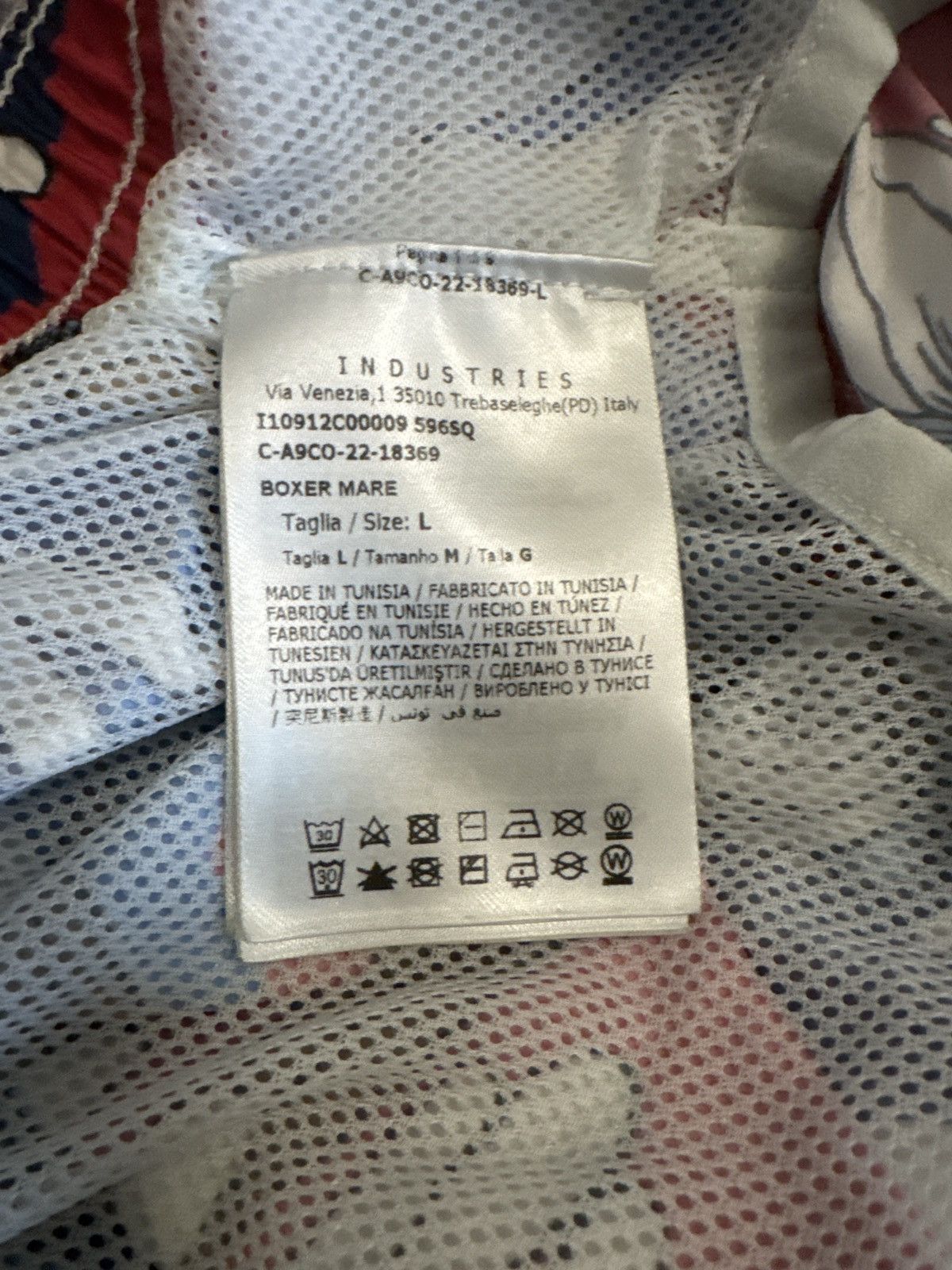 Moncler Moncler Multicolor Designer Shorts Size US 37 - 4 Thumbnail