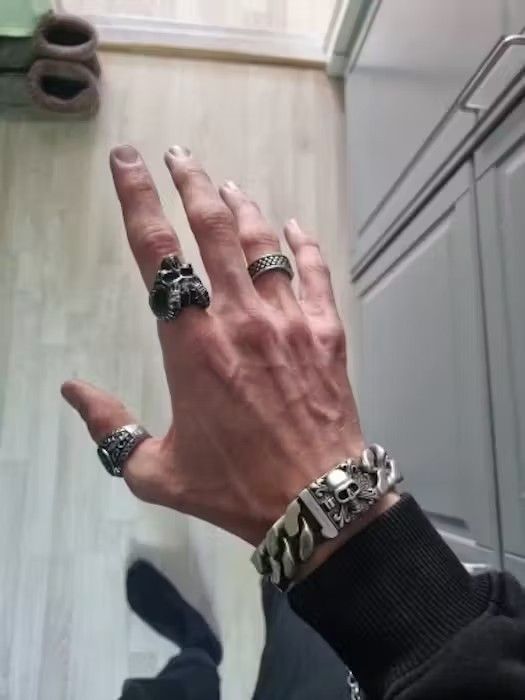 thumbnail image 2 of Cupimatch Gothic Skull Cuban Link Chain Bracelet For Men - Stainless Steel Silver 2 of 4