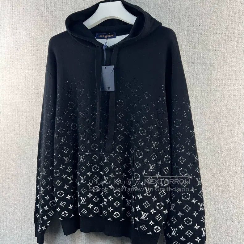 Louis Vuitton Louis Vuitton FW22 Monogram full-print gradient knit hoode Size US XL / EU 56 / 4 - 3 Thumbnail