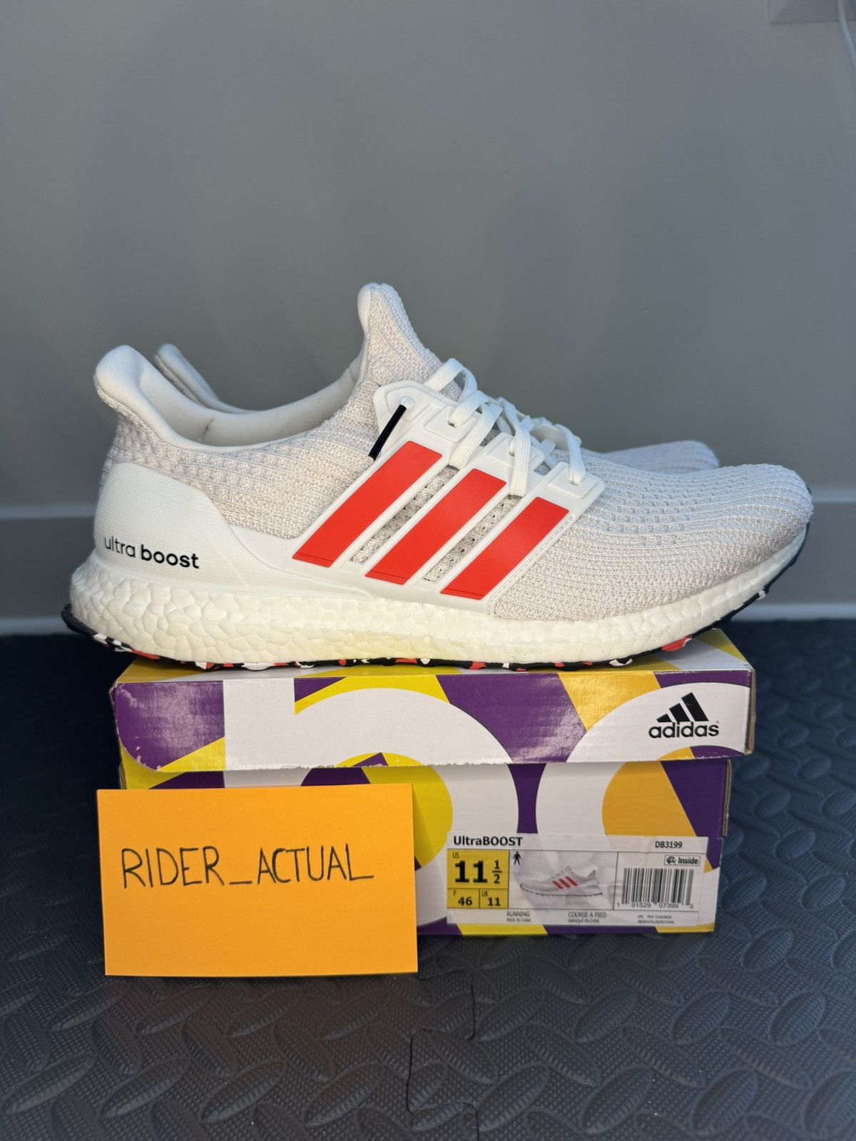 Adidas Adidas UltraBOOST Size US 11.5 / EU 44-45 - 2 Thumbnail