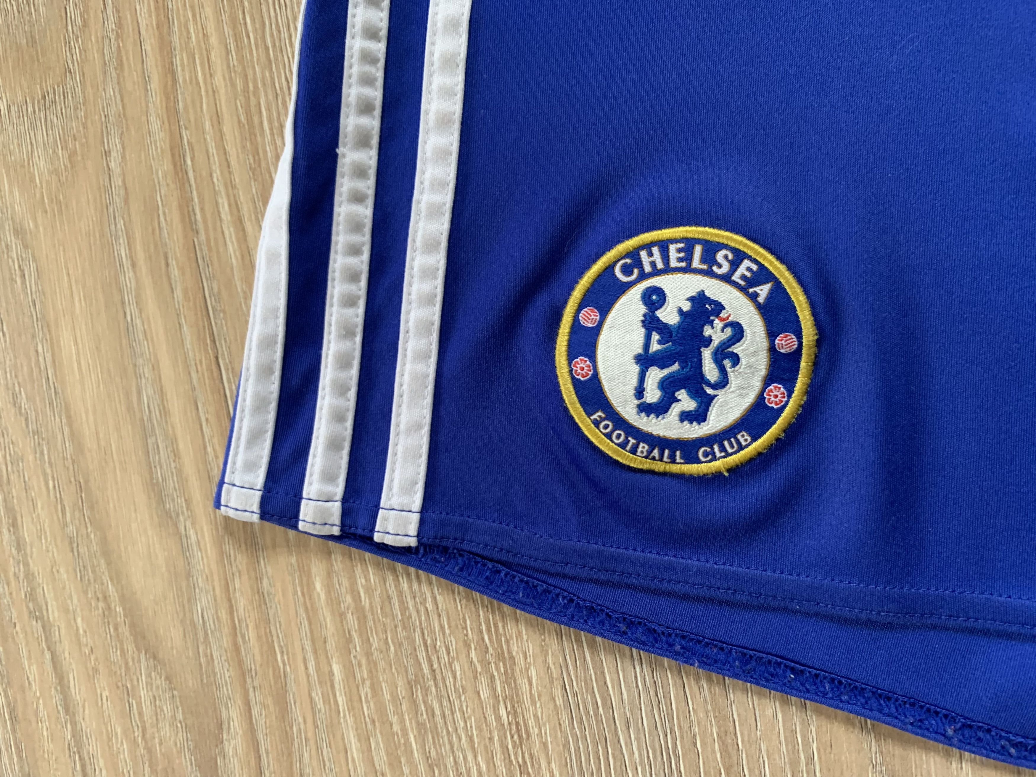 Adidas × Chelsea Soccer × Vintage Vintage Adidas Chelsea FC Shorts 2016 Size US 30 / EU 46 - 6 Thumbnail