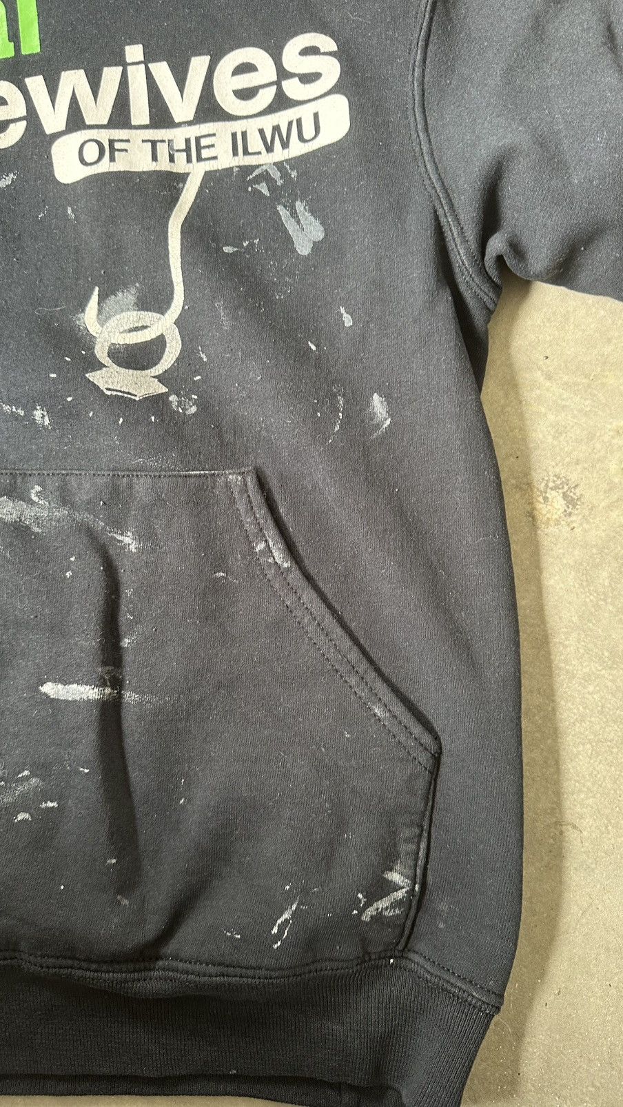 Jerzees VINTAGE DISTREESSED FONTS PAINTED HOODIE Size US M / EU 48-50 / 2 - 4 Thumbnail