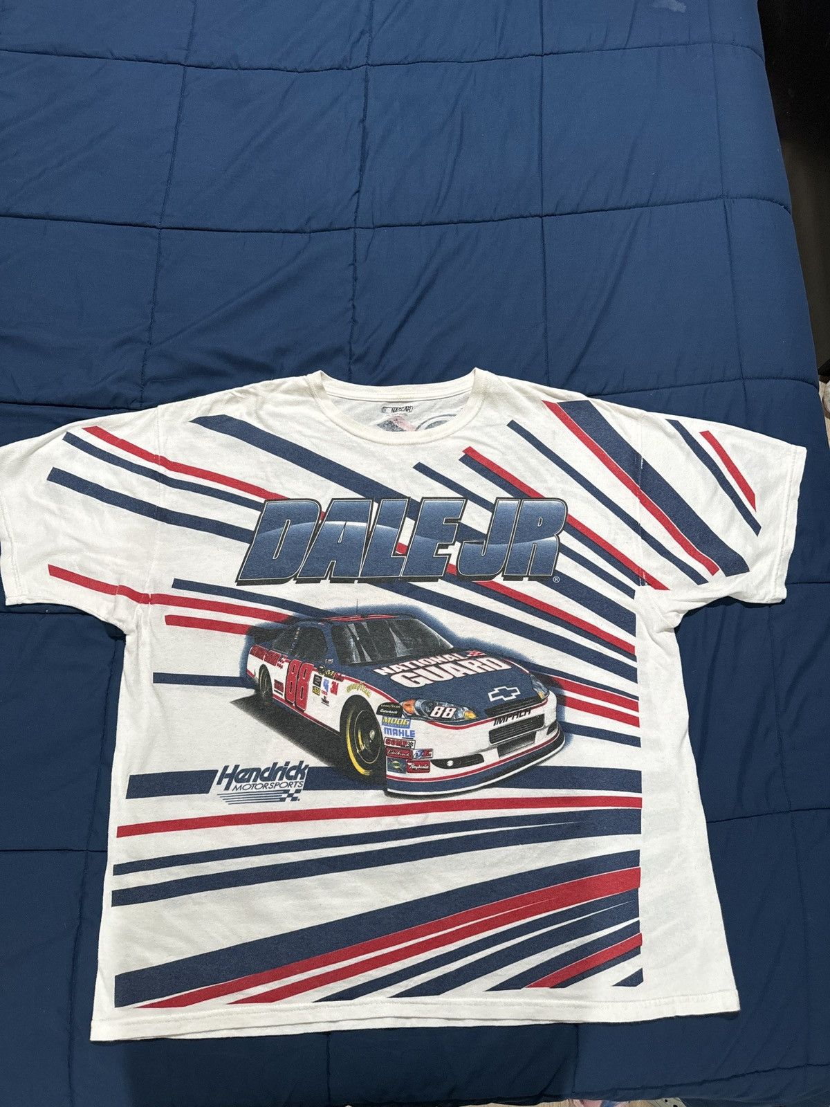 NASCAR × Vintage Dale Jr full print t shirt size 2XL Size US XXL / EU 58 / 5 - 1 Thumbnail