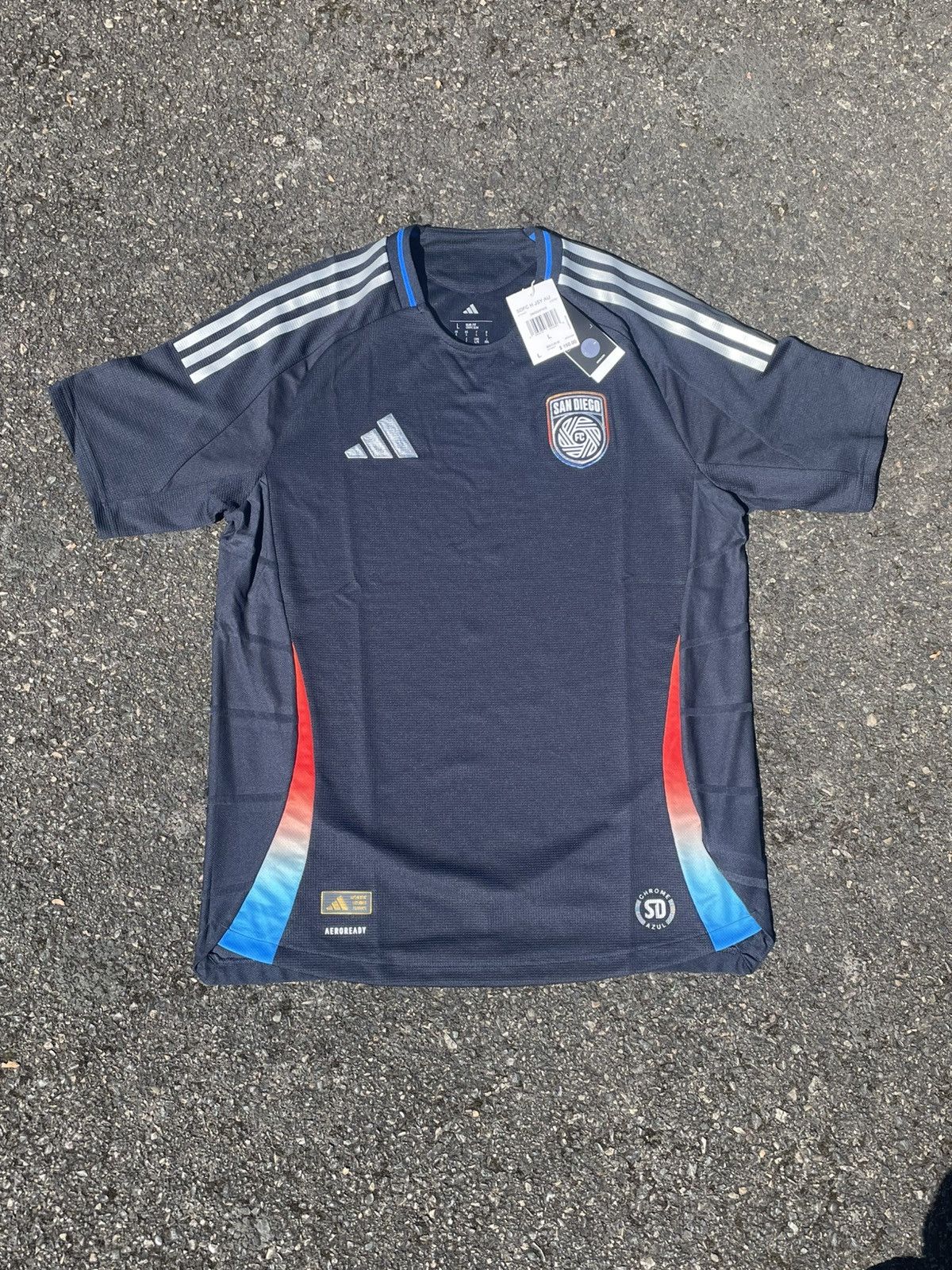 Adidas San Diego FC 2025/26 Authentic Jersey Size Large NWT Size US L / EU 52-54 / 3 - 1 Thumbnail