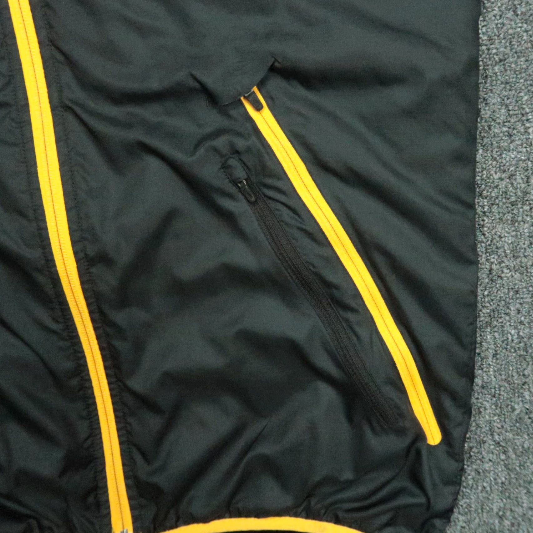 Nike Nike Jacket Men Small Black Kobe Hyperply Mamba Full Zip Hooded Windbreaker Regular Fit Casual Zip Pockets 2-way Size US S / EU 44-46 / 1 - 6 Thumbnail