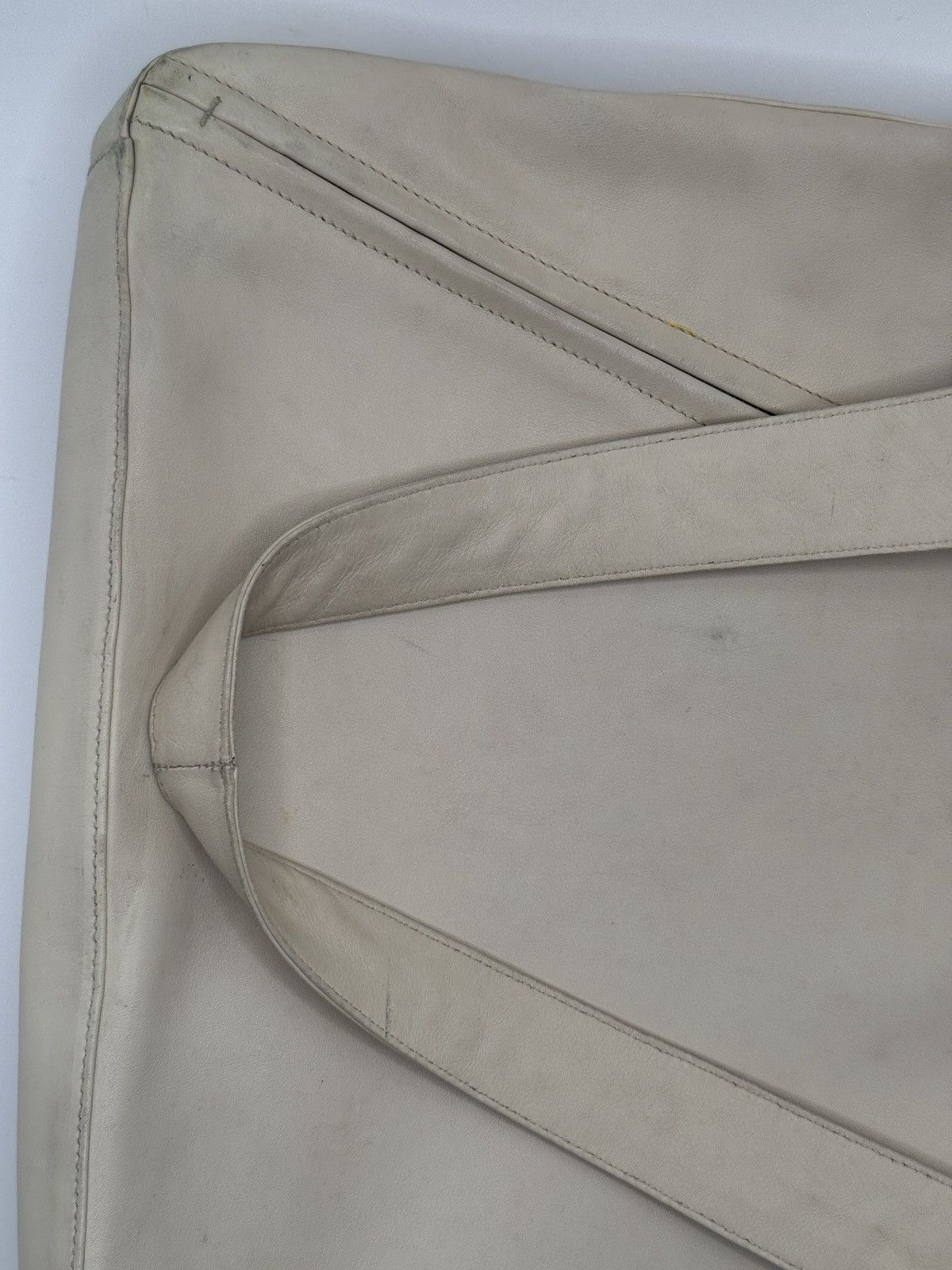 Salvatore Ferragamo Salvatore Ferrragamo Ivory Tote Bag Size ONE SIZE - 6 Thumbnail