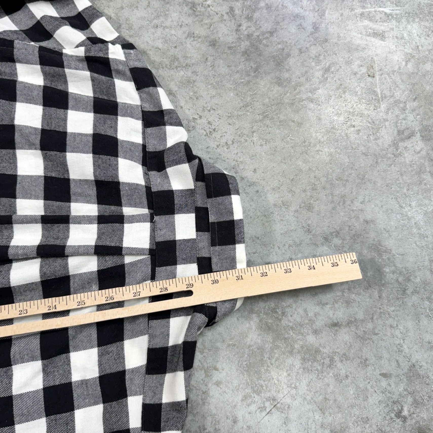 Brooks Brothers Brooks Brothers Shirt Mens Medium Buffalo Plaid Flannel Button Down Size US M / EU 48-50 / 2 - 7 Thumbnail