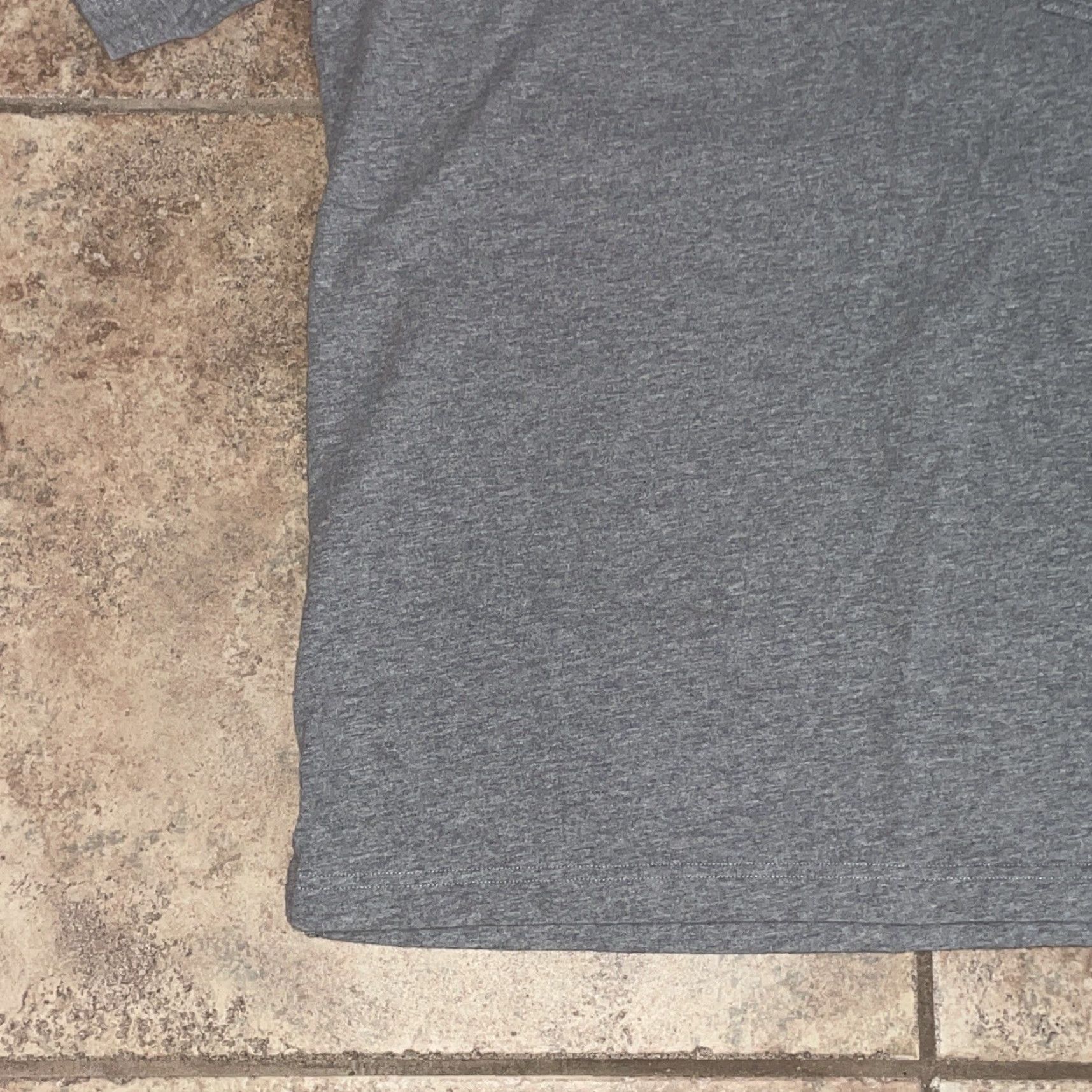 Vintage **Duluth Trading Men's Relaxed Fit Long Tail Tee L** User: **Duluth Trading Men's Relaxed Fit Long Tail Tee L** Size US L / EU 52-54 / 3 - 4 Thumbnail