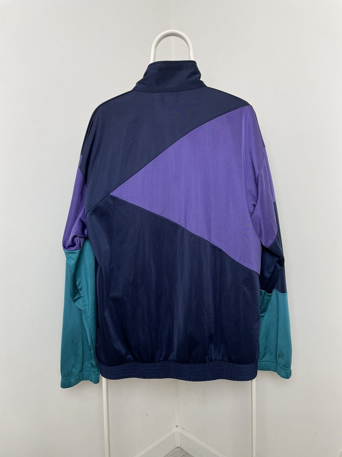 Sergio Tacchini × Vintage Light Jackets Sergio Tacchini Vintage Streetwear Size US XL / EU 56 / 4 - 8 Thumbnail