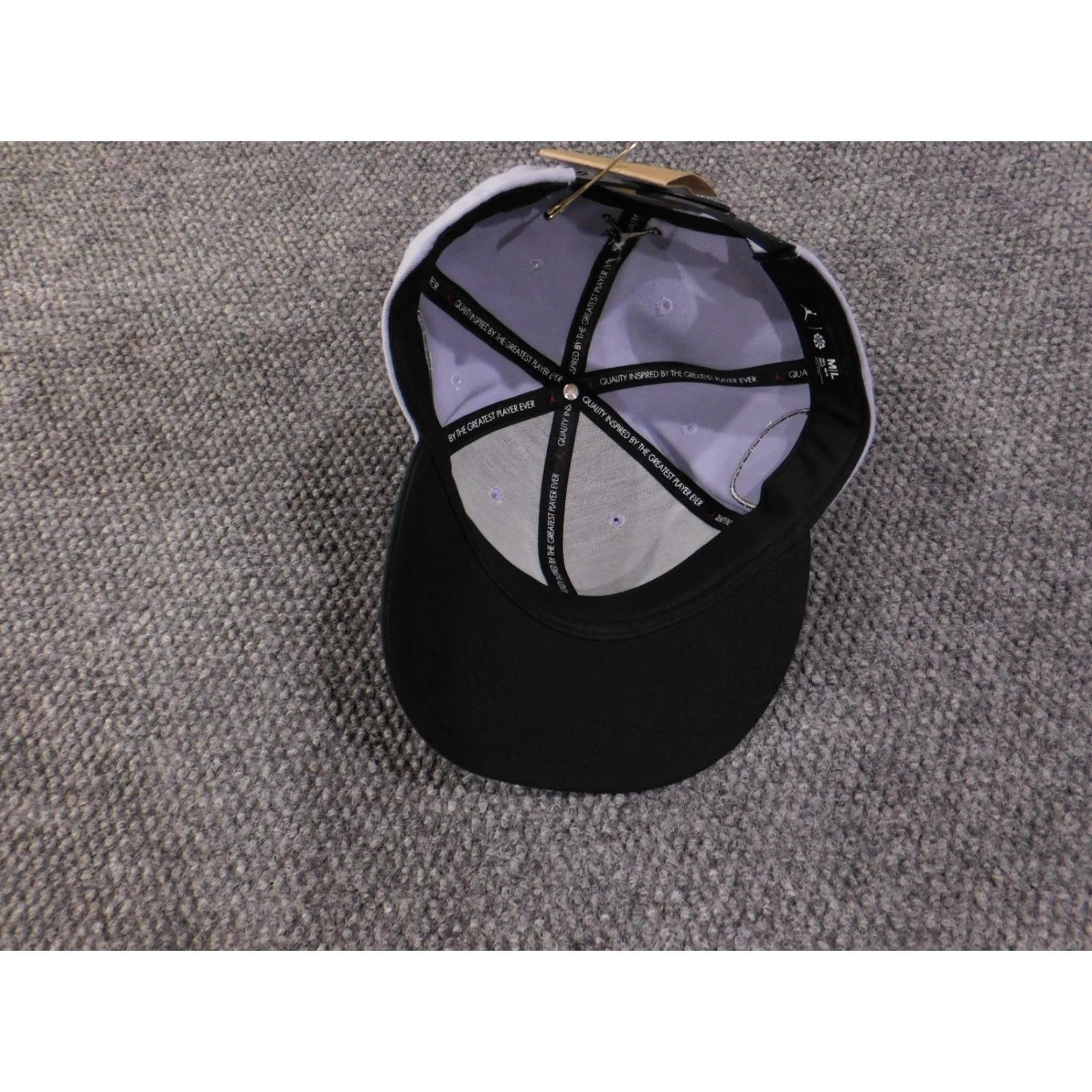 Nike VINTAGE Jordan Hat Cap Snap Back Mens M/L Gray Black Embroidered Patch Basketball Size ONE SIZE - 7 Thumbnail