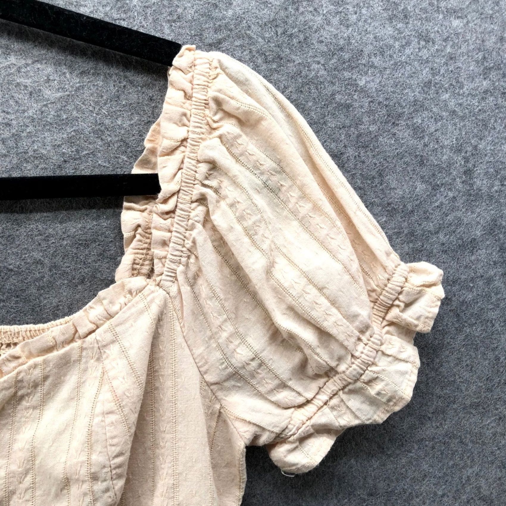 Vintage Urban Romantics Puff Sleeve Smocked Top Womens M Beige Peplum Crop Size M / US 6-8 / IT 42-44 - 6 Thumbnail