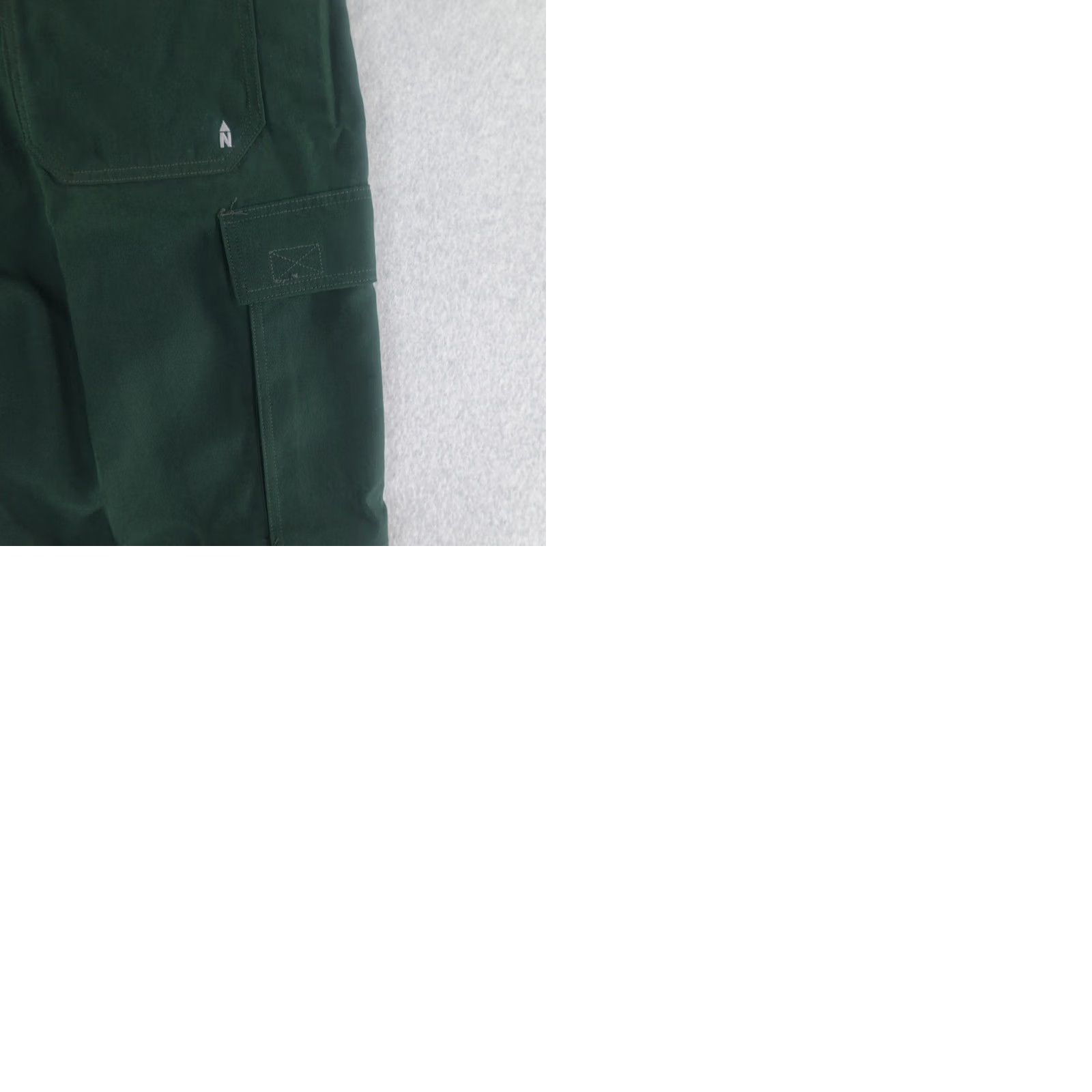 Vintage TRUE NORTH Pants 42x32 Green Cargo Pocket Adjustable Waist Inseam 32 Cotton Men's Pants Size US 42 / EU 58 - 10 Thumbnail