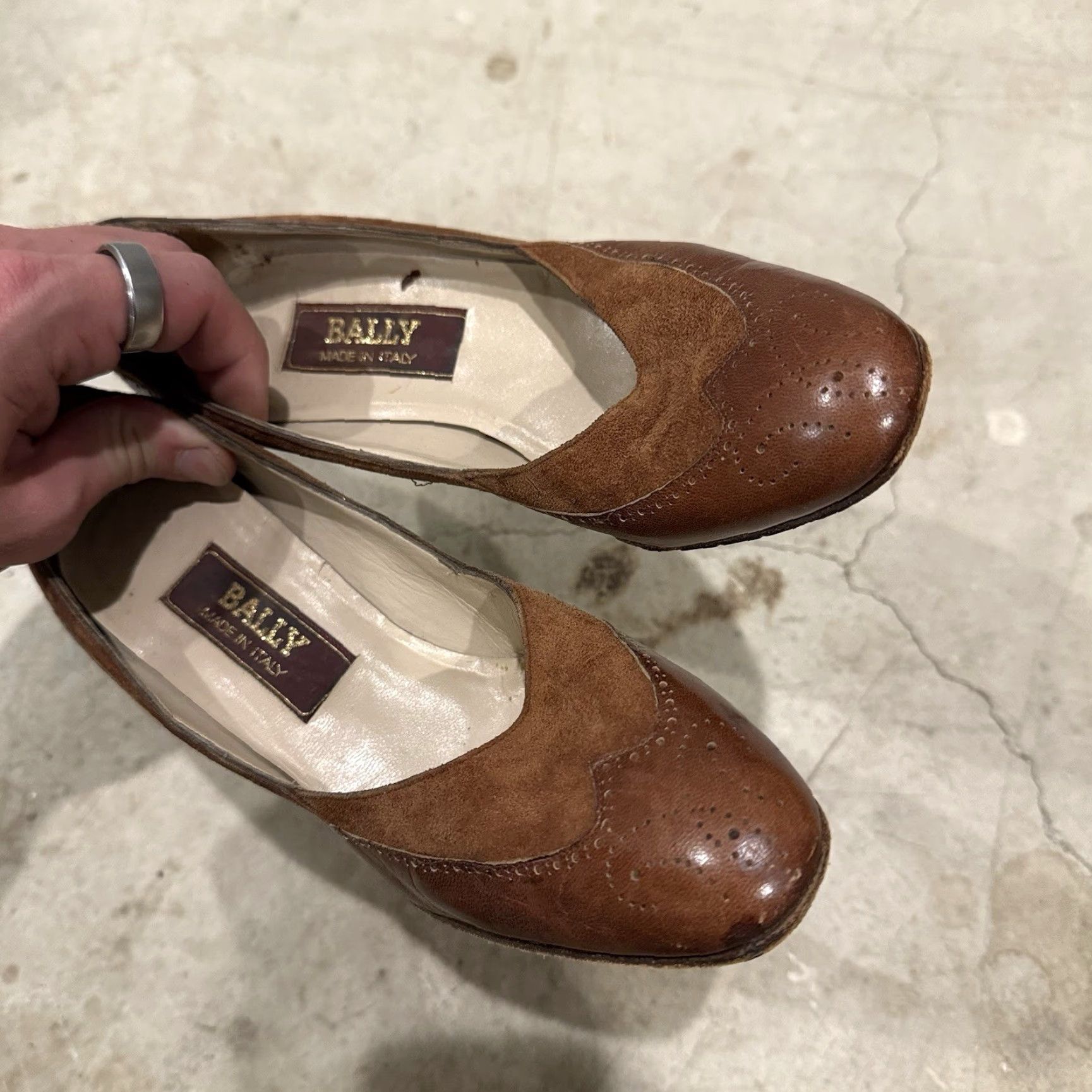 Bally VINTAGE Bally Leather Pumps Womens 7 Brown Heel Dress Shoes Block Heel Closed Toe Slip On Cap Toe Leather US 7 Italy Classic Pump Womens Size M / US 6-8 / IT 42-44 - 4 Thumbnail