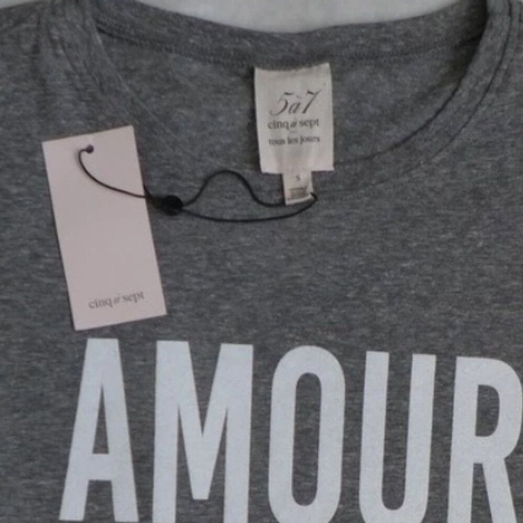 Cinq a Sept CINQ a SEPT Smiling Heart Shrunken Tee AMOUR Size L / US 10 / IT 46 - 3 Thumbnail