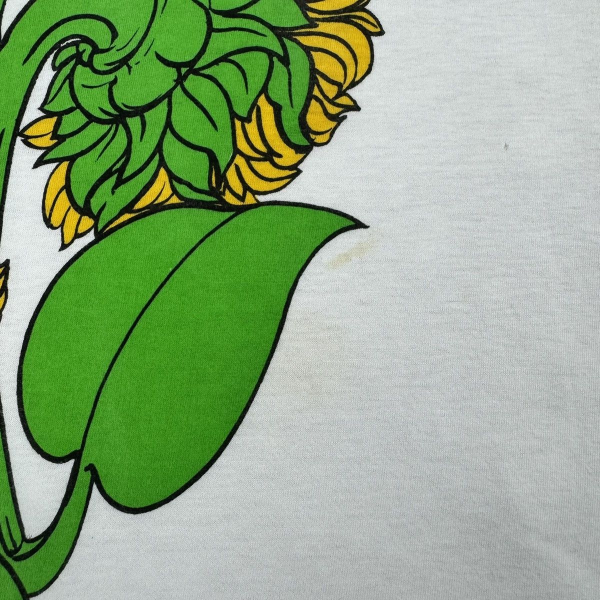 Vintage Vintage Japan Flora Sunflower Illustration T-shirt Size US M / EU 48-50 / 2 - 12 Thumbnail