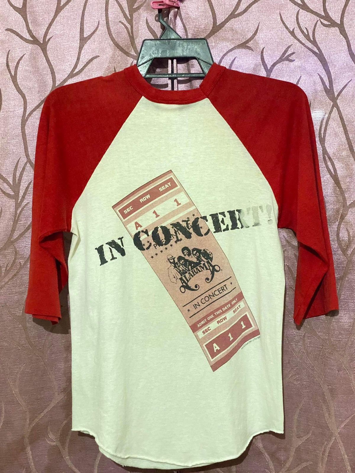 Band Tees × Vintage Vintage Alabama The Touch 1986 Raglan 3/4 Size US S / EU 44-46 / 1 - 3 Thumbnail