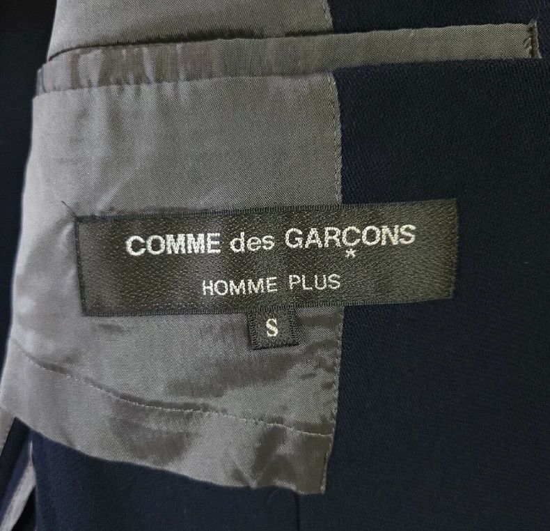 Comme des Garcons Comme des Garcons Deconstructing and splicing asymmetric j Size US S / EU 44-46 / 1 - 4 Thumbnail