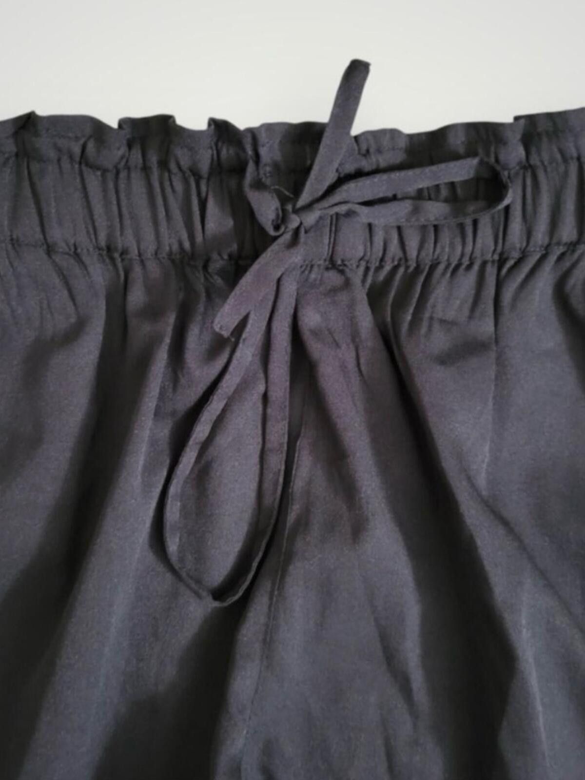 Unknown London Black Scalloped Hem Elastic Waist Shorts Size 32" / US 10 / IT 46 - 5 Thumbnail