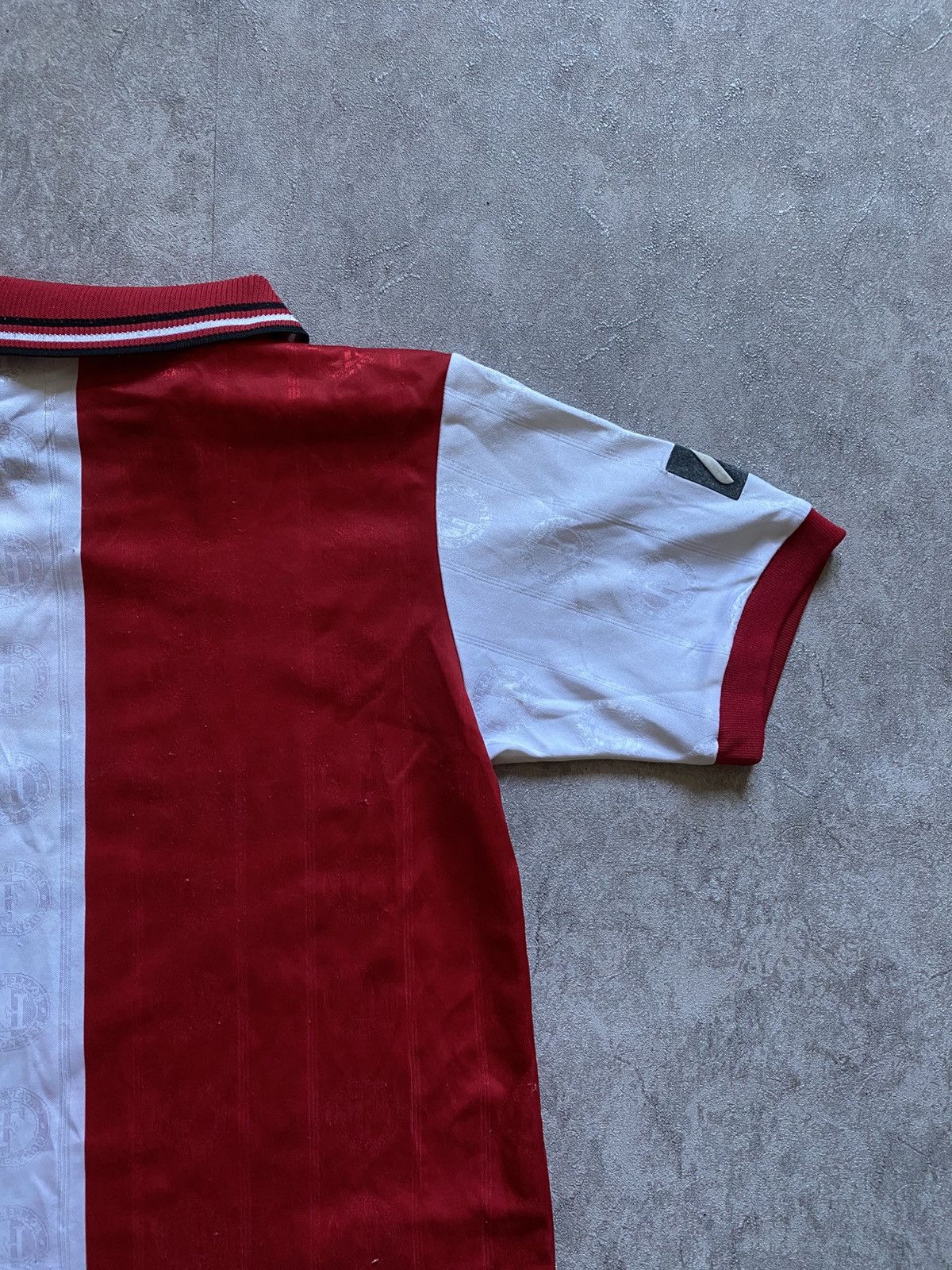 Adidas 1997/98 Feyenoord Rotterdam Home Adidas Jersey Made in UK Size US S / EU 44-46 / 1 - 12 Thumbnail