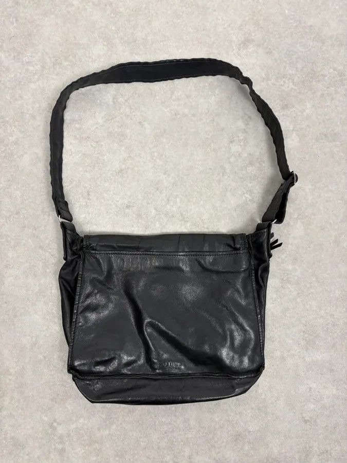 Miu Miu 1990s Miu Miu Black Minimalist Leather Messenger Bag Size ONE SIZE - 6 Thumbnail