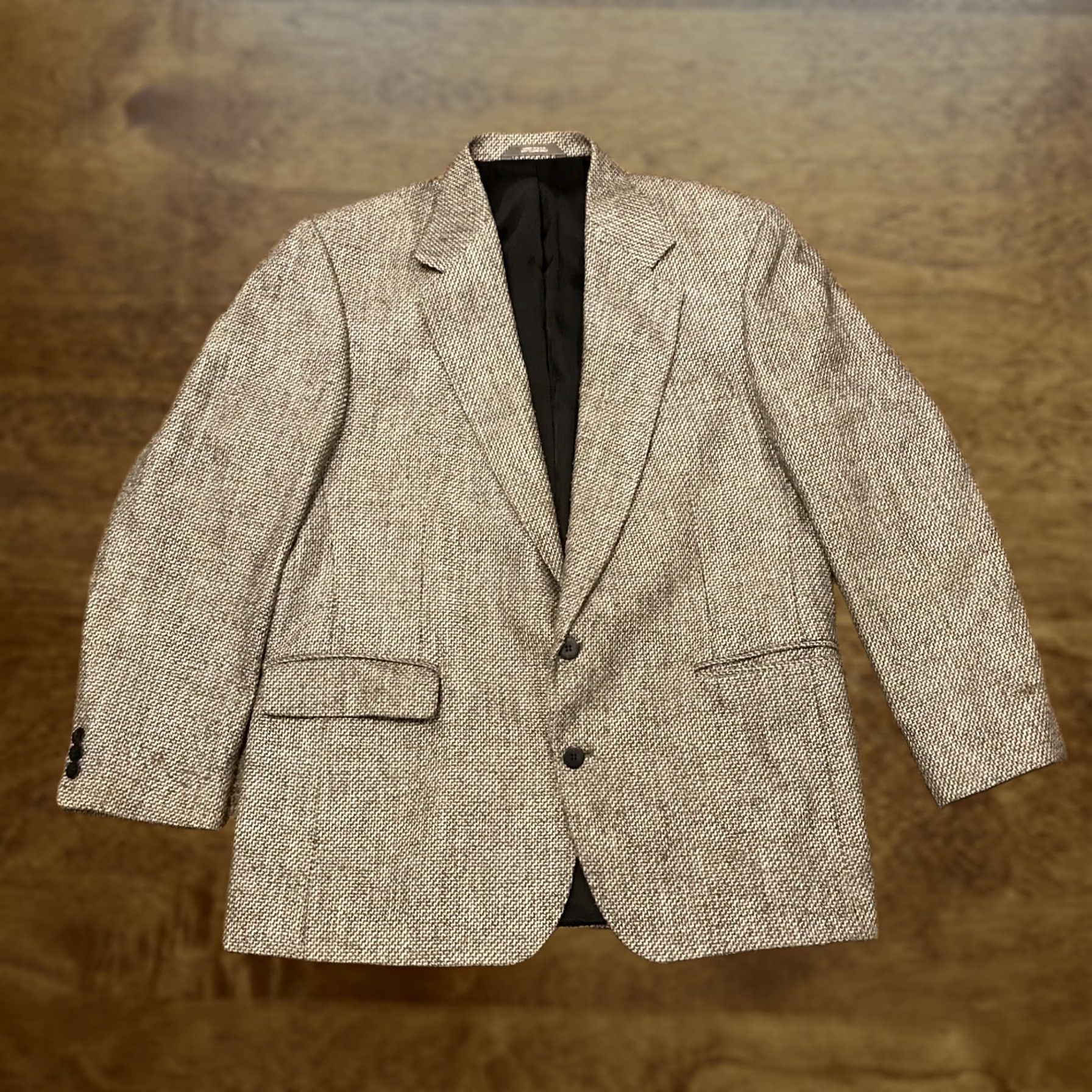 Haggar Haggar Blazer Shirt Sports Men 44 Gray Wool Tweed 100% Wool Single-Breasted Two-Button Notch Lapel Jacket VINTAGE Size 44R - 1 Thumbnail