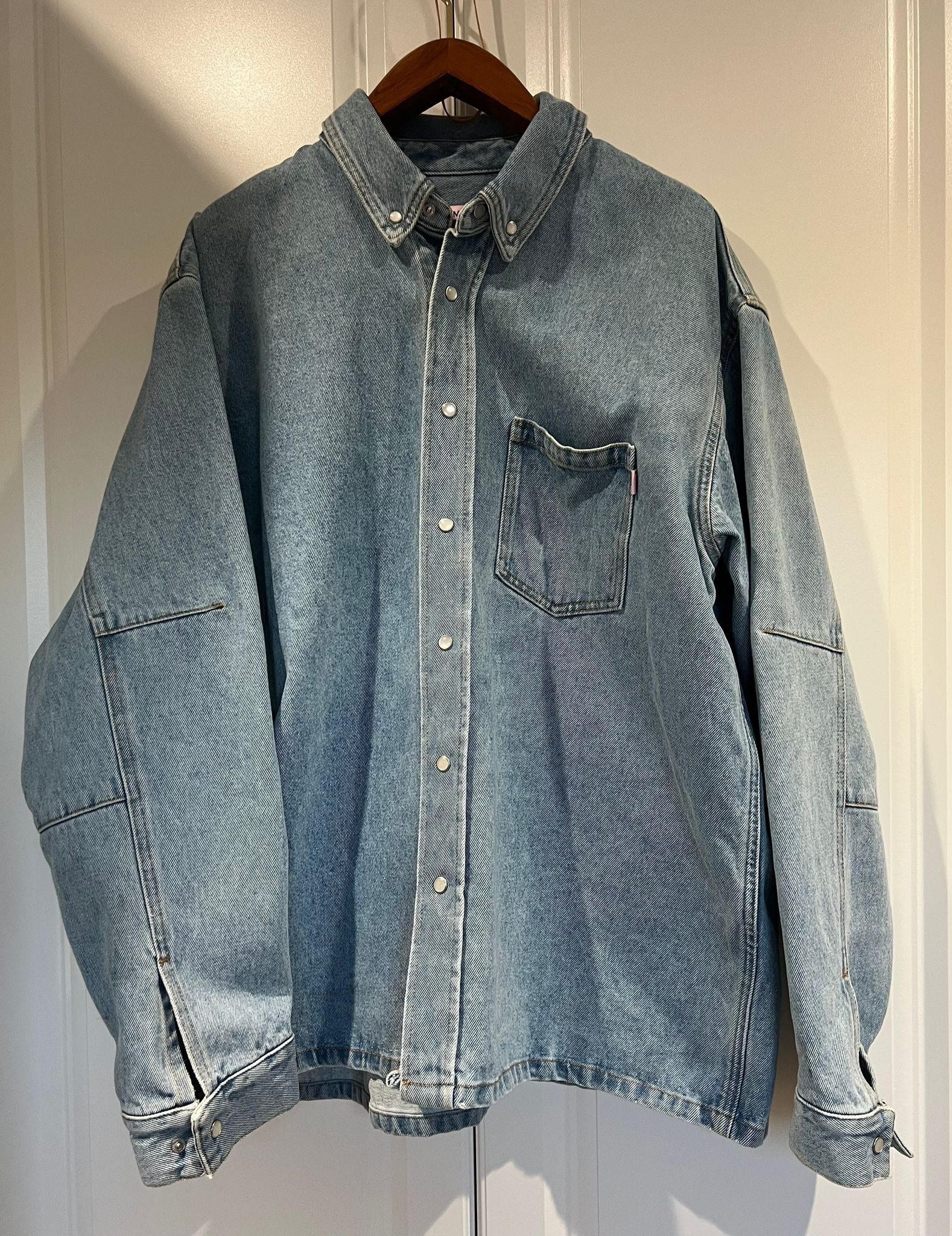 Martine Rose Denim shirt with retro airbrush on reverse Size US XL / EU 56 / 4 - 2 Thumbnail