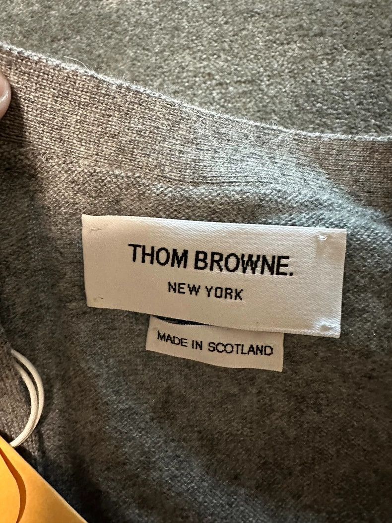 Thom Browne Thom Browne A sweater vest Size US L / EU 52-54 / 3 - 5 Thumbnail