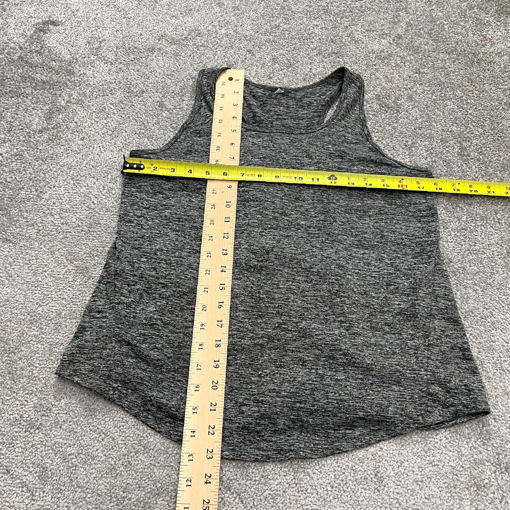 Vintage Unbranded Active Tank Top Womens Small Dark Gray Halter Racerback Athletic Gym Shirt Sleeveless Yoga CrossFit Running Fitness Size S / US 4 / IT 40 - 5 Thumbnail