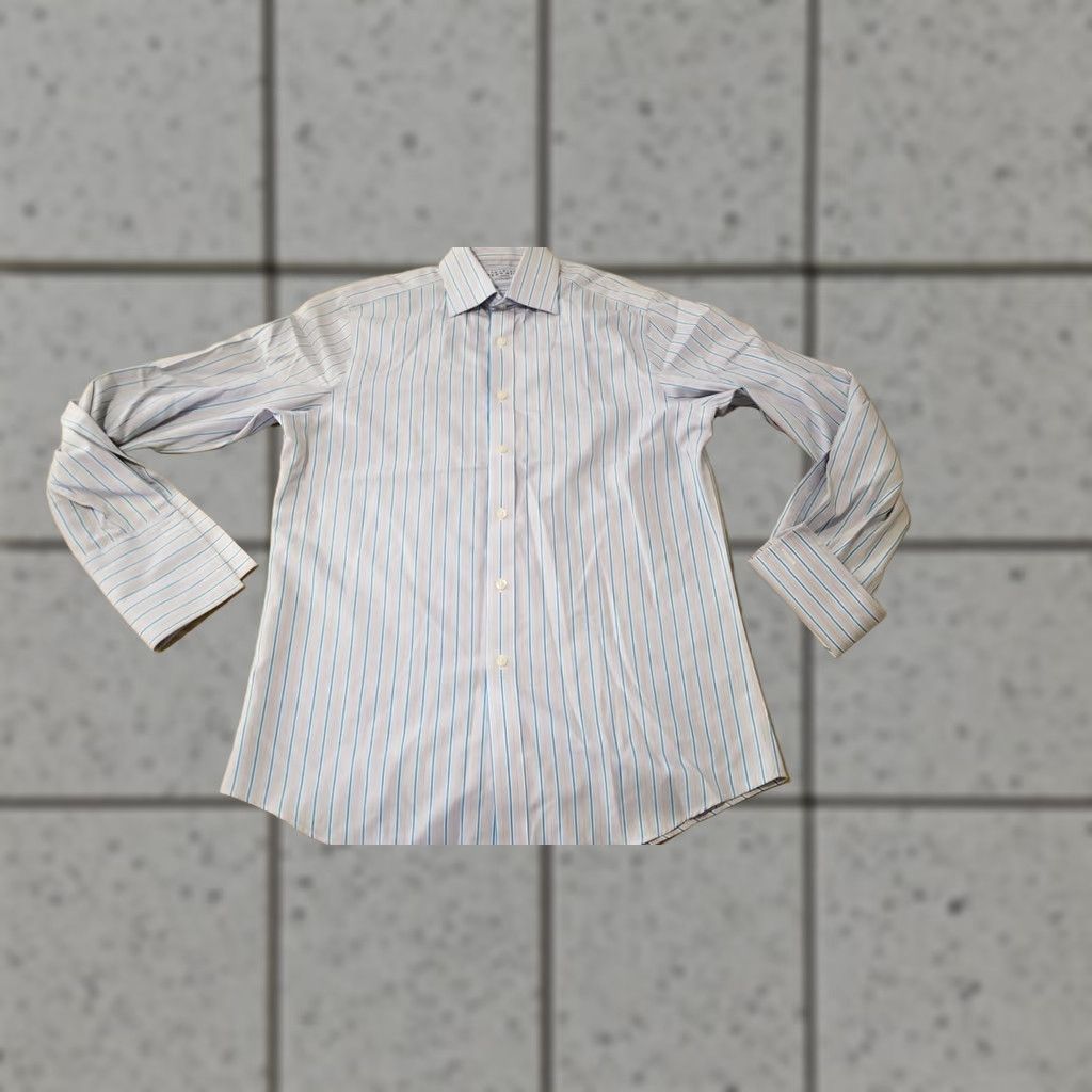 Charles Tyrwhitt Mens Charles Tyrwhitt Dress Shirt 15 33 Grey Cotton Blue Button Regular Shirt Mens 15 33 Gray Blue Cotton Charles Tyrwhitt Size 40R - 1 Thumbnail