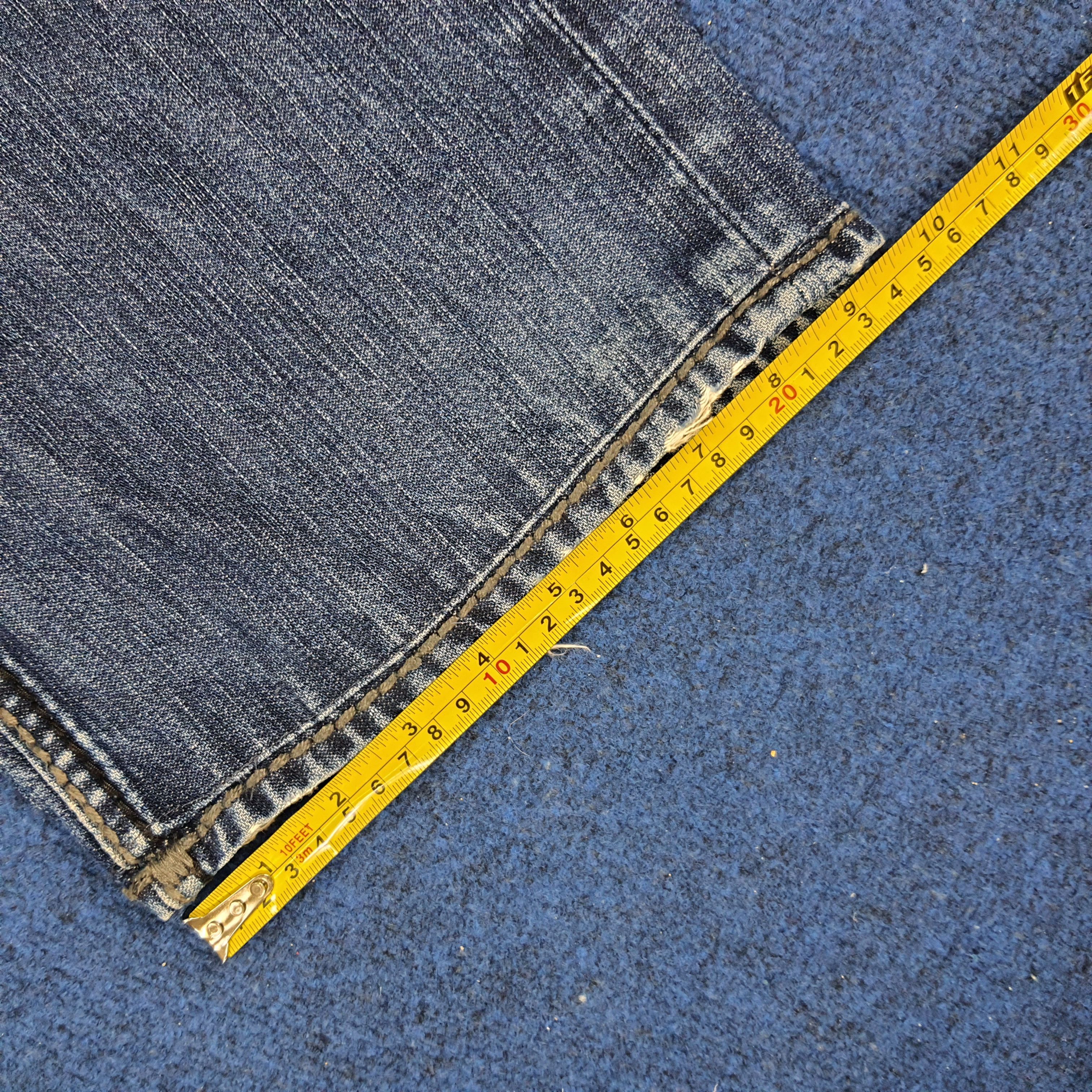 True Religion × Vintage Vintage True Religion American Made Distressed Jeans Size US 35 - 17 Thumbnail