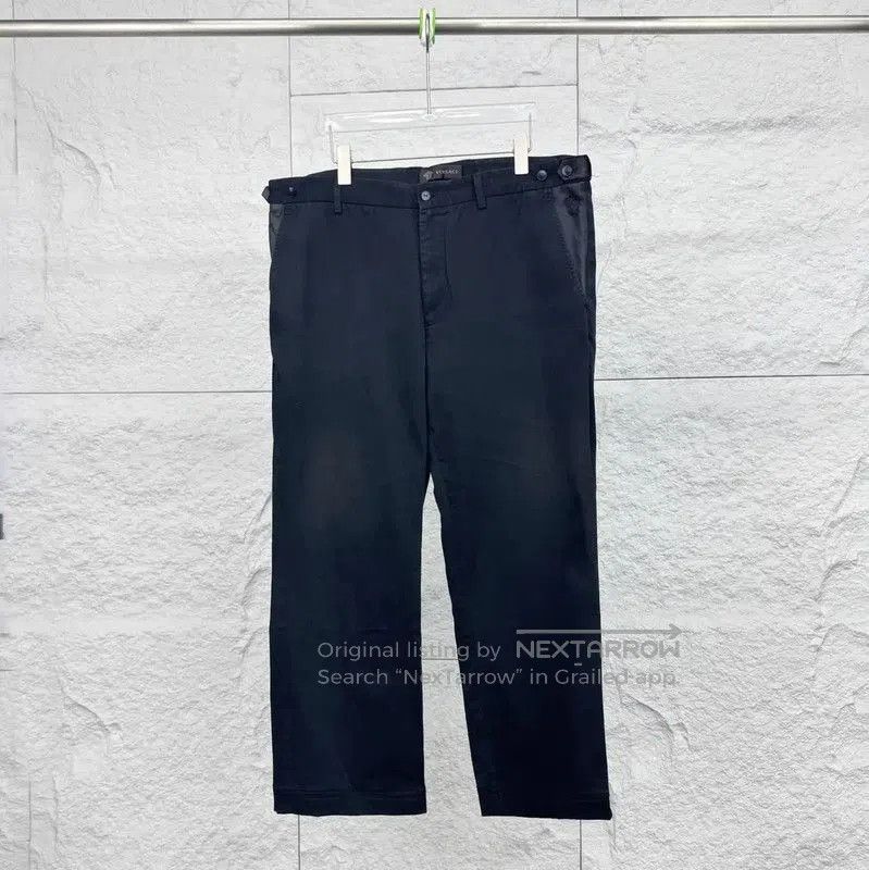 Versace Black Cotton Casual Trousers for Women .