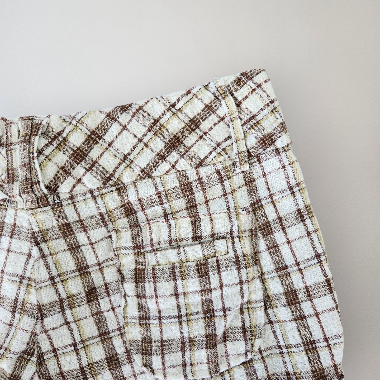 Forever 21 Vintage Forever 21 White Plaid Linen Low Rise Micro Shorts Size 30" / US 8 / IT 44 - 6 Thumbnail