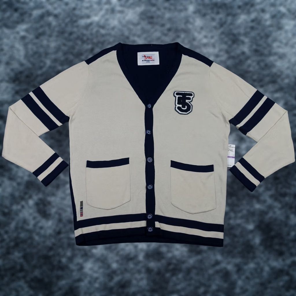 Vintage VINTAGE Triple Five Soul Cardigan Sweater Mens 2XL White Navy Striped V-Neck Pockets T5 Patch Knit Cotton White Mens Size US XXL / EU 58 / 5 - 1 Thumbnail