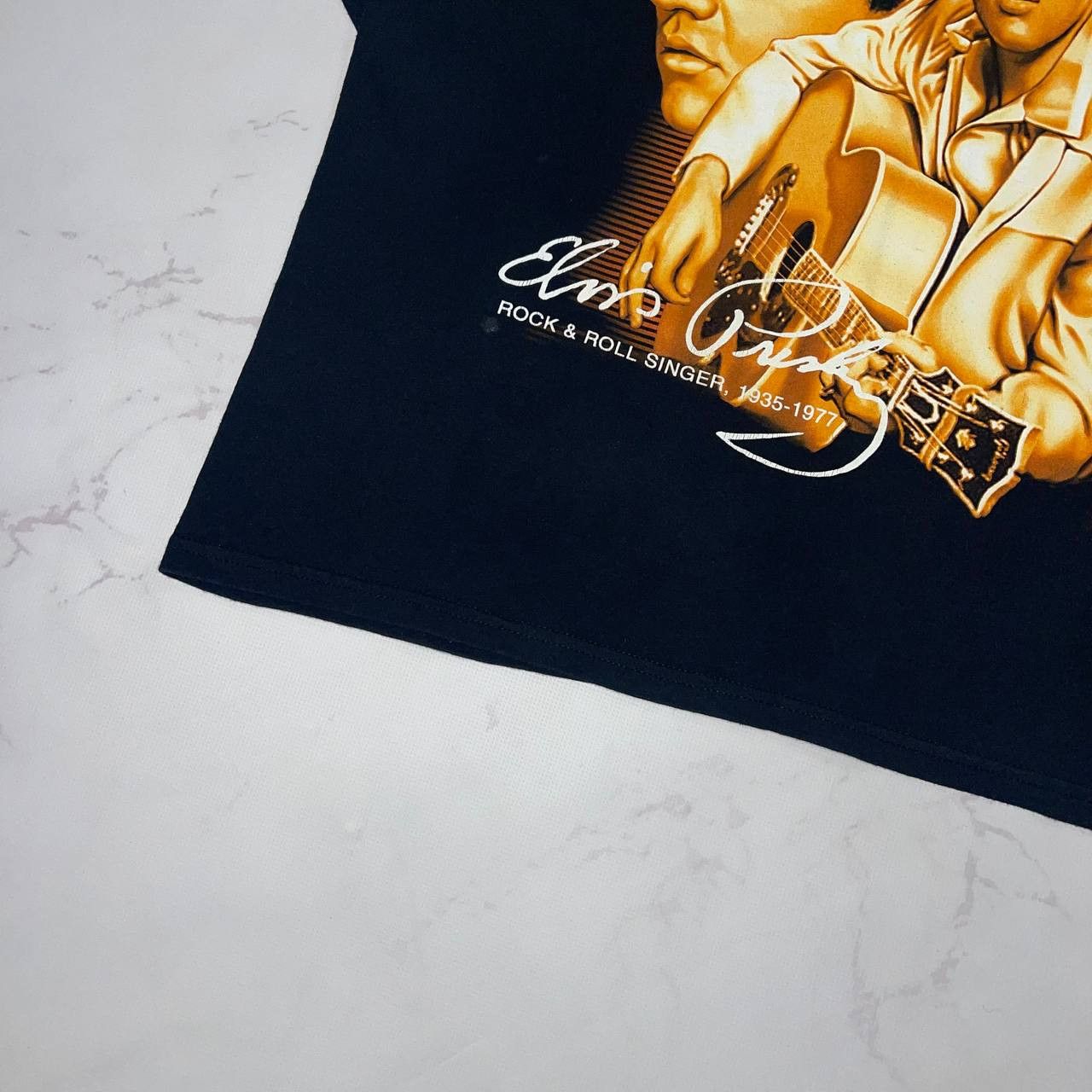 Vintage Vintage Rock Tee Elvis Presley vintage t-shirt size XL Size US XL / EU 56 / 4 - 6 Thumbnail