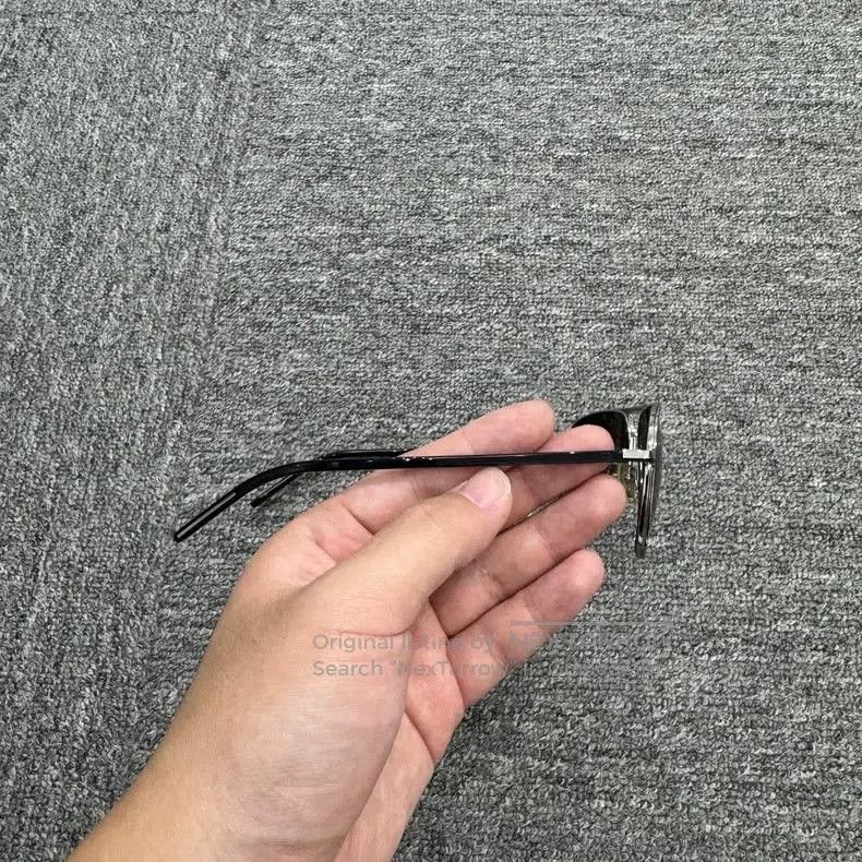 Dior Dior Aviator Sunglasses with Case. Size ONE SIZE - 3 Thumbnail