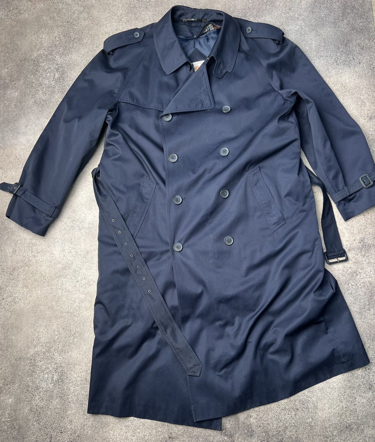 Baracuta Baracuta vintage heavy trench coat with og lining Size US L / EU 52-54 / 3 - 10 Thumbnail