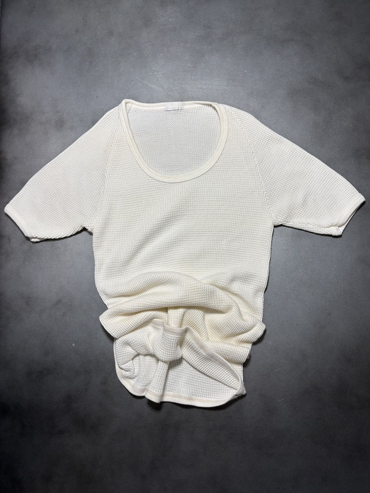 Vintage Vintage Thermal Undershirt Raglan Waffle Knit Blank Tee 80s Size US S / EU 44-46 / 1 - 1 Thumbnail