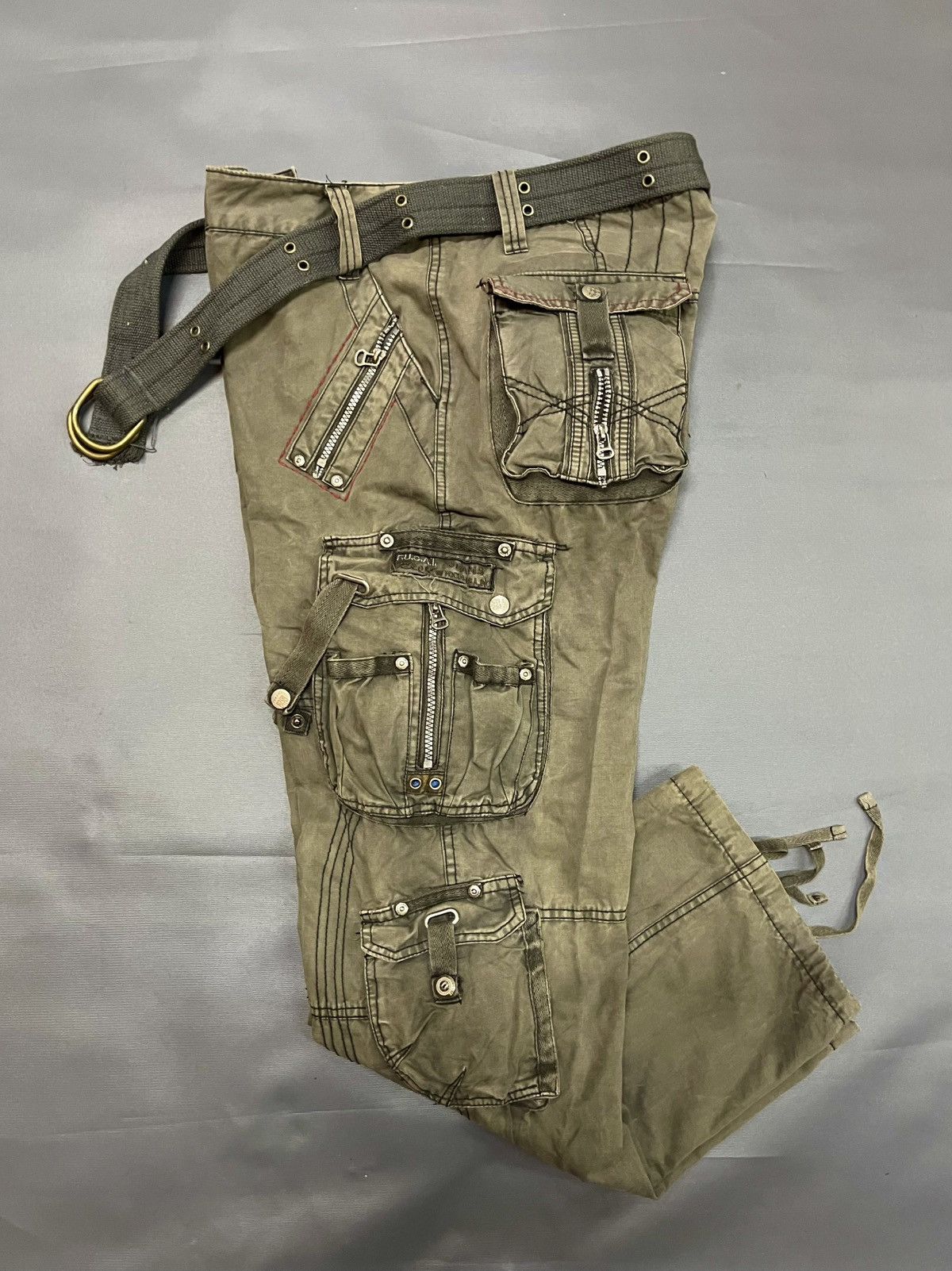 FUSAI MULTIPOCKET GREEN ARMY CARGO PANT