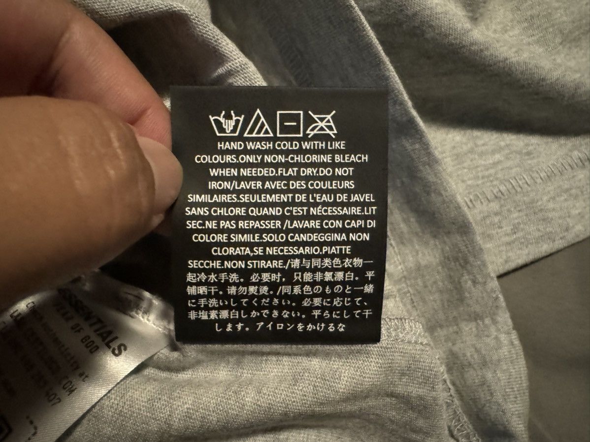 Essentials × Fear of God Essentials FOG Jersey Crewneck T-Shirt Light Heather Grey Size US S / EU 44-46 / 1 - 11 Thumbnail