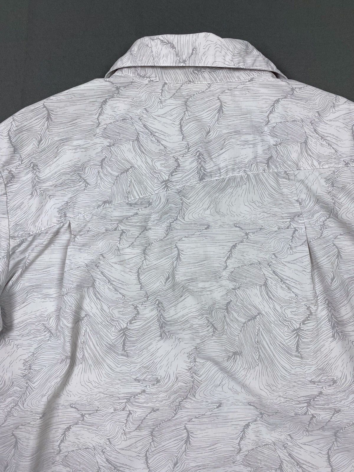 Salomon 2000’s Vintage Salomon Topographic Print Button Up Shirt Size US L / EU 52-54 / 3 - 9 Thumbnail