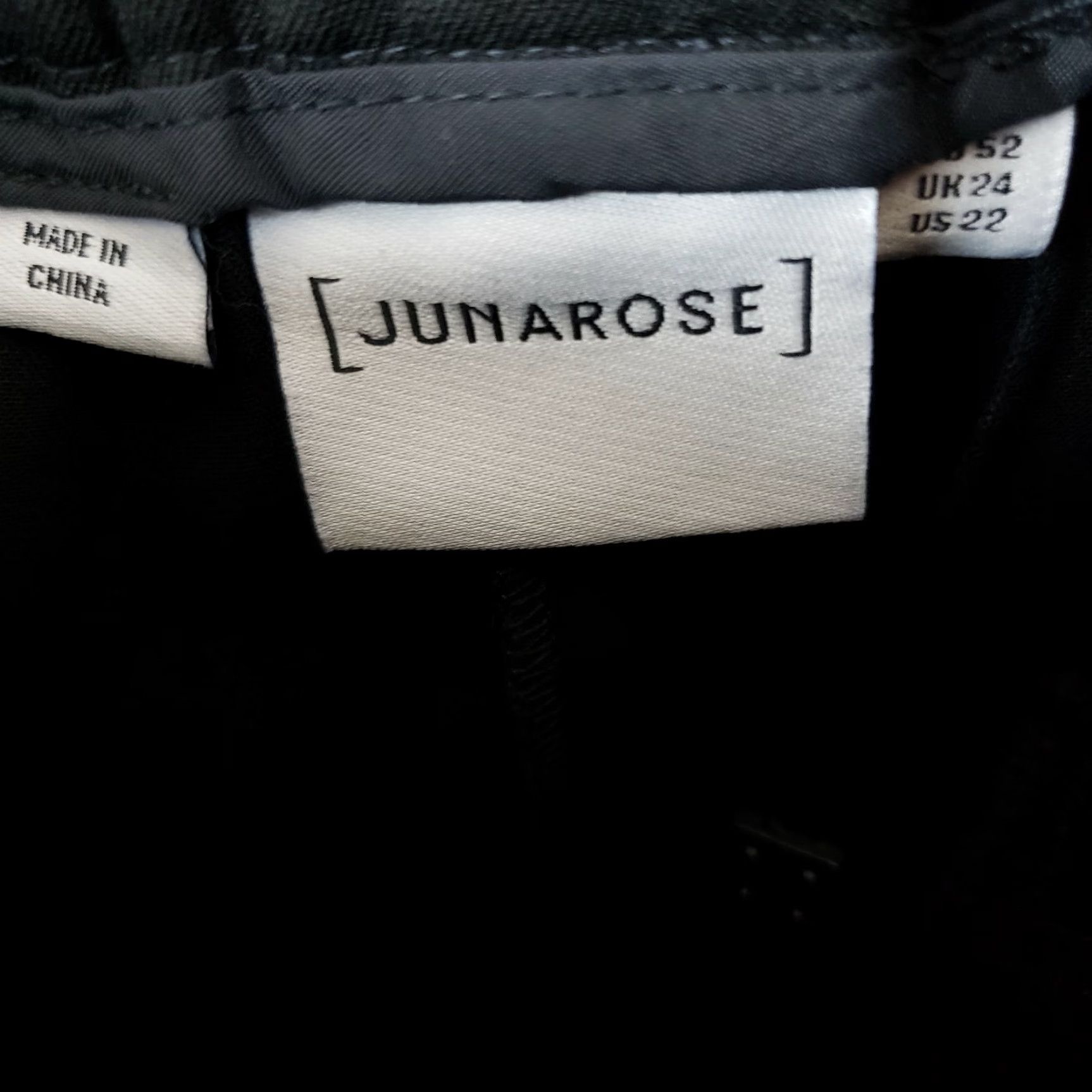 Vintage Junarose Dress Pants Womens Sz 22 Black High Rise Polyester Blend Size 40" / US 18 - 6 Thumbnail