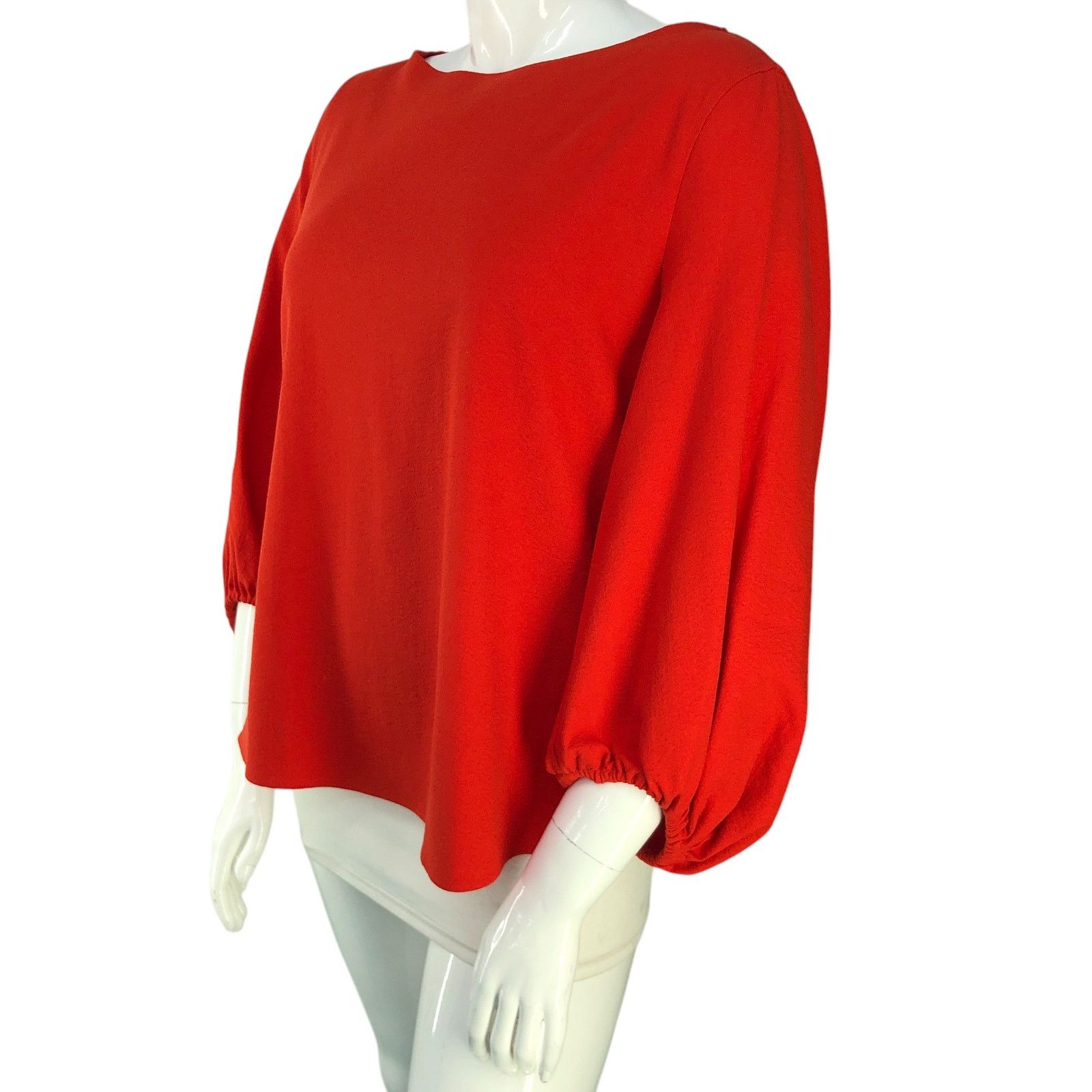 Hugo Boss Hugo Boss Size 8 Top Blouse Boat Neck Recent *TINY FLAW Size M / US 6-8 / IT 42-44 - 4 Thumbnail