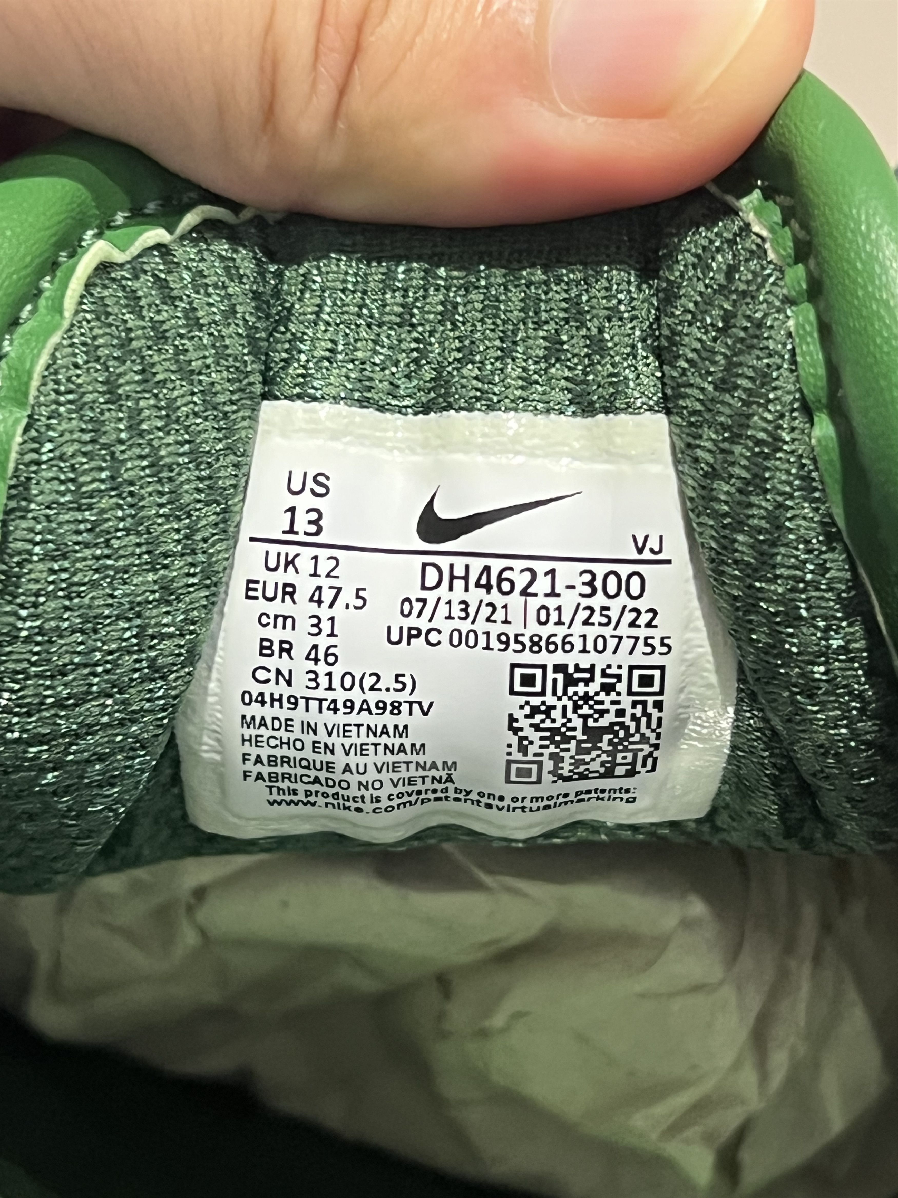 Nike 💚 2022 Nike Air Max 90 PRM Pro Green/Pale Ivory US 13 NEW Size US 13 / EU 46 - 18 Thumbnail