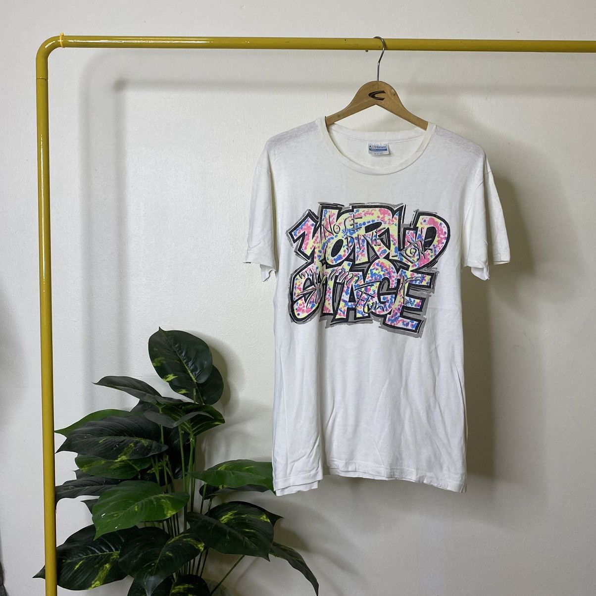 Vintage Vintage 1980s Nose Dive World Stage Graffiti Made in USA Tee Size US M / EU 48-50 / 2 - 1 Thumbnail