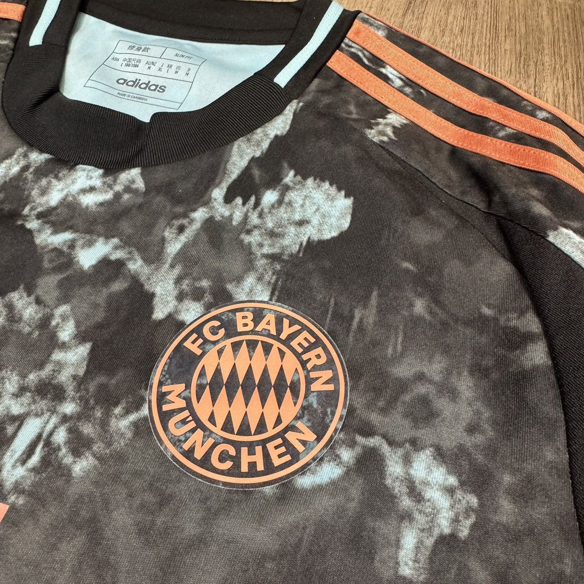 Adidas Bayern munich 24/25 away shirt #42 Musiala Size US M / EU 48-50 / 2 - 7 Thumbnail