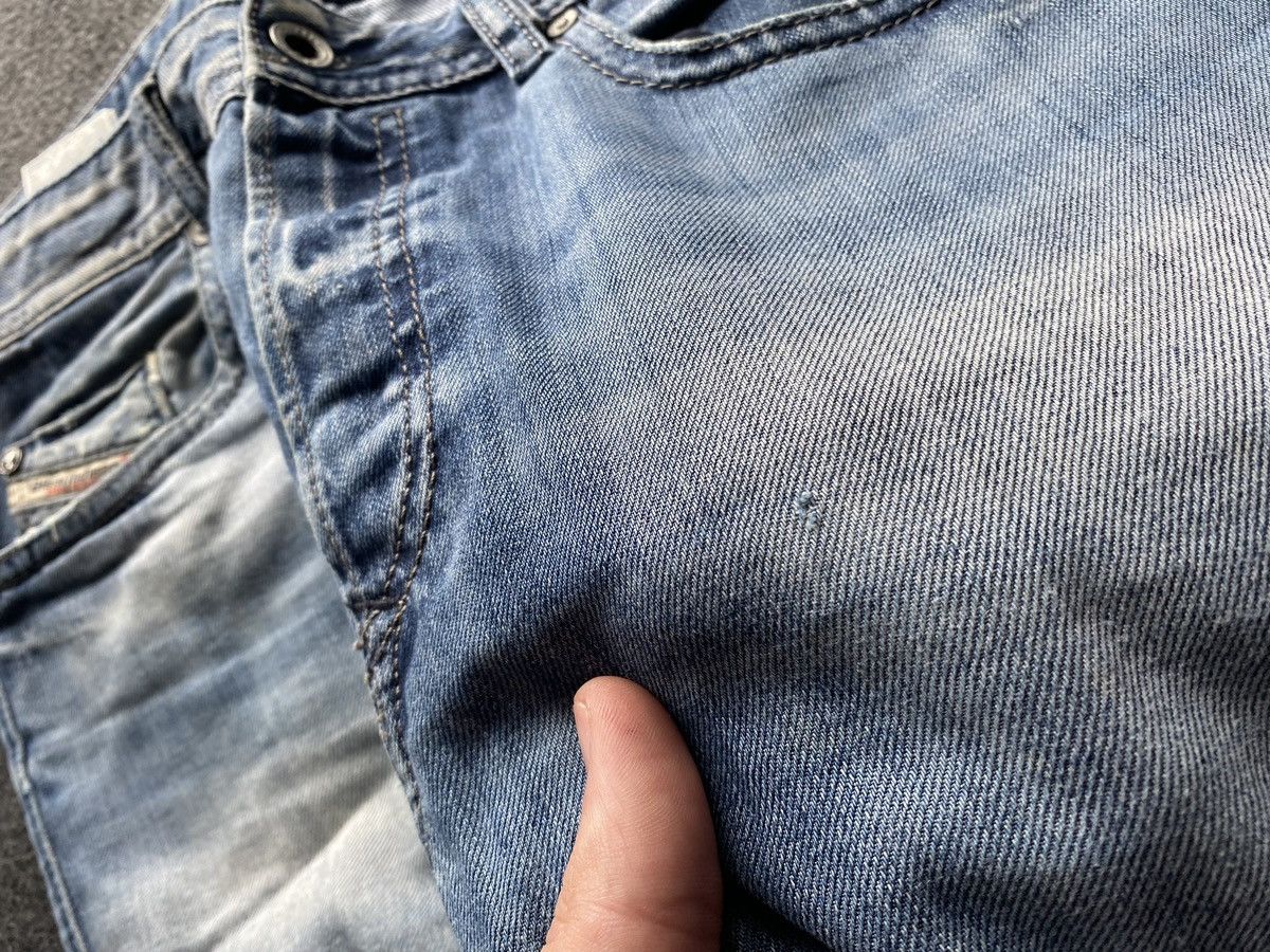 Diesel 🔥Opium Punk Diesel Buster regular slim tapered jeans 31 y2k Size US 31 - 24 Thumbnail